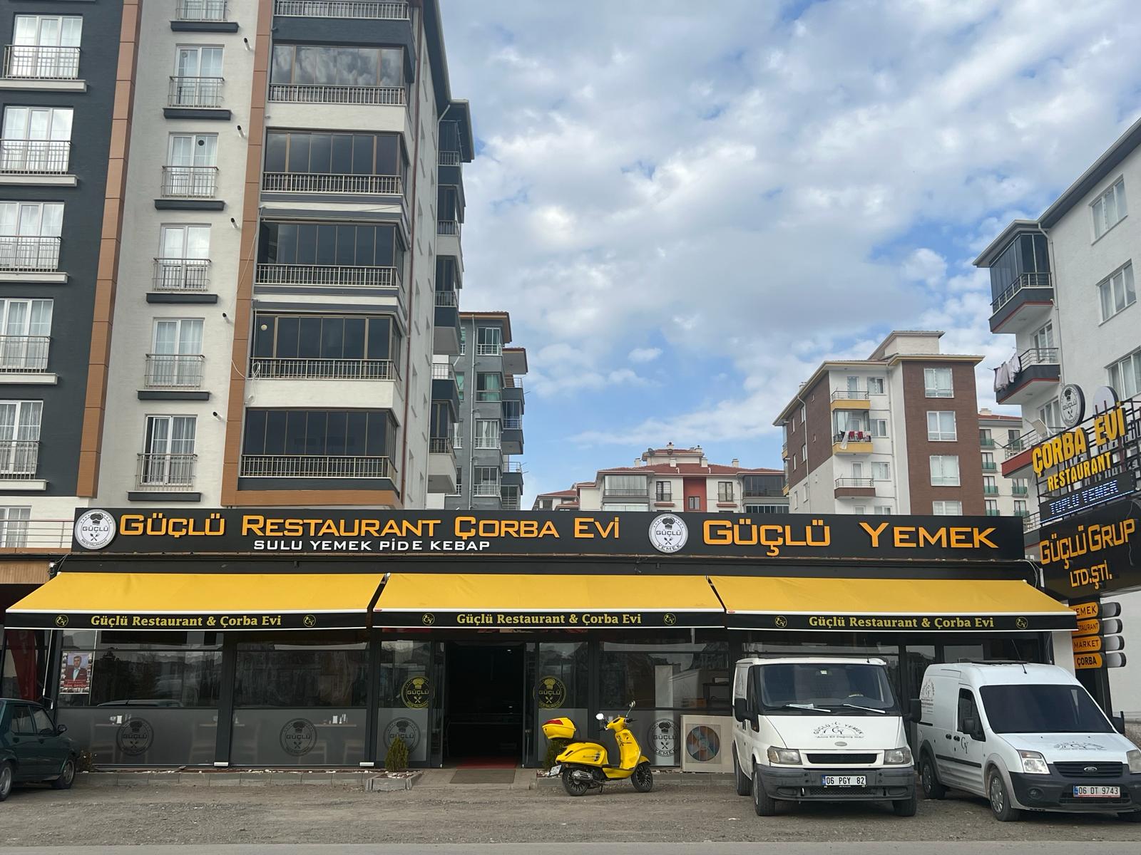 Güçlü Yemek