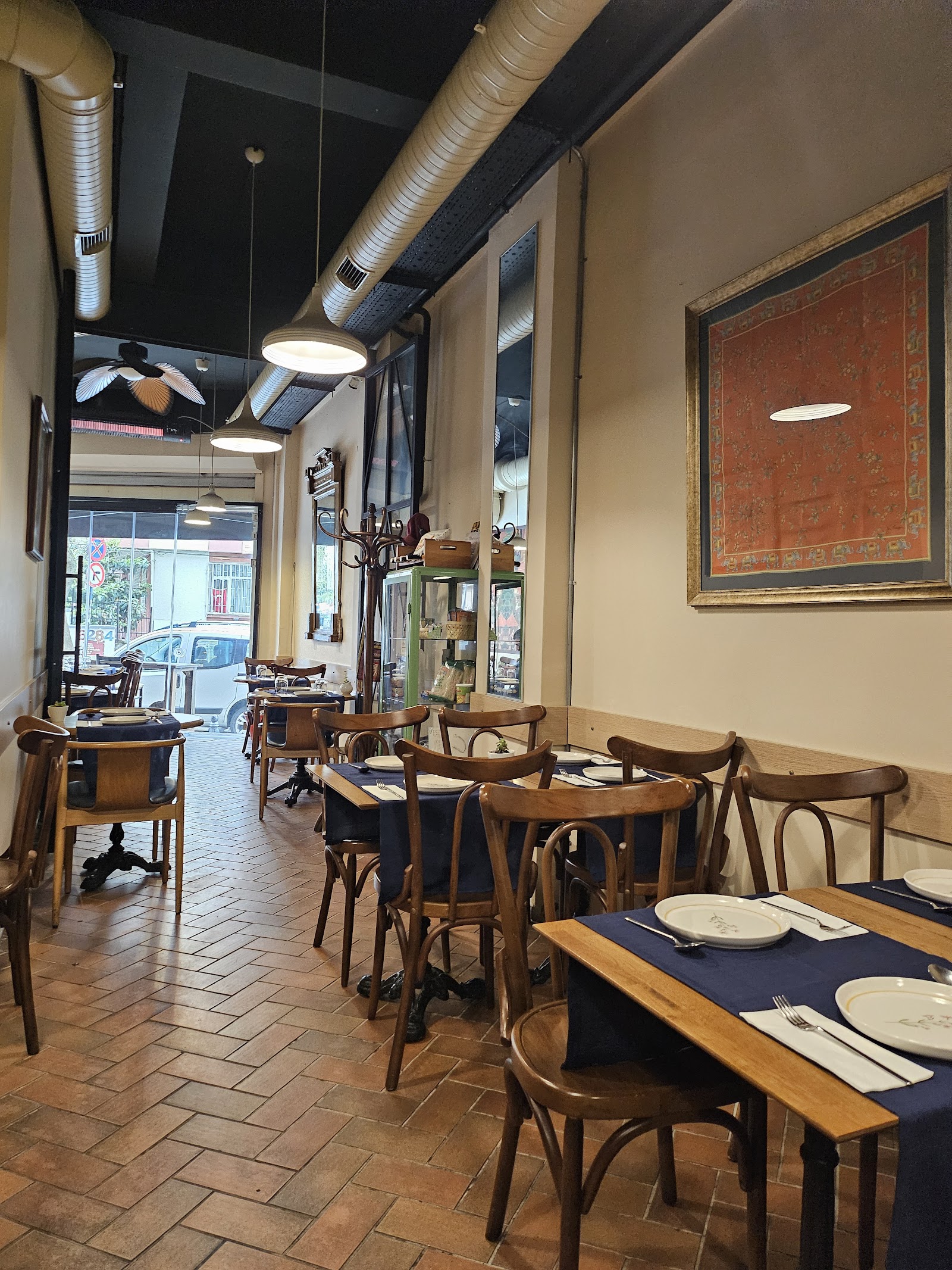 Piya Thai