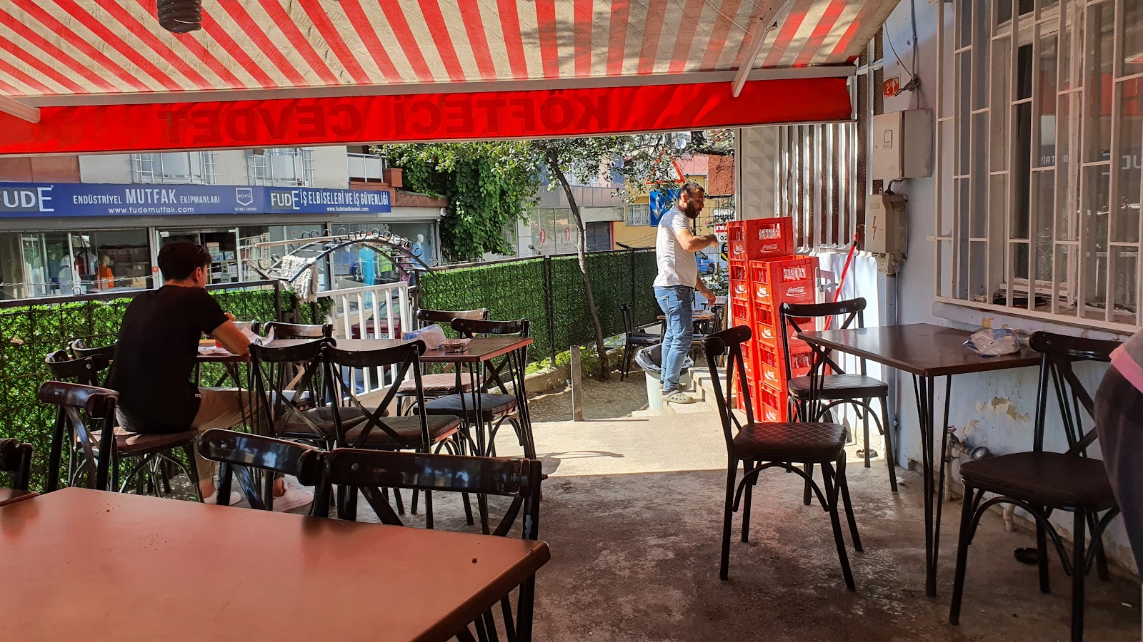 KÖFTECI CEVDET