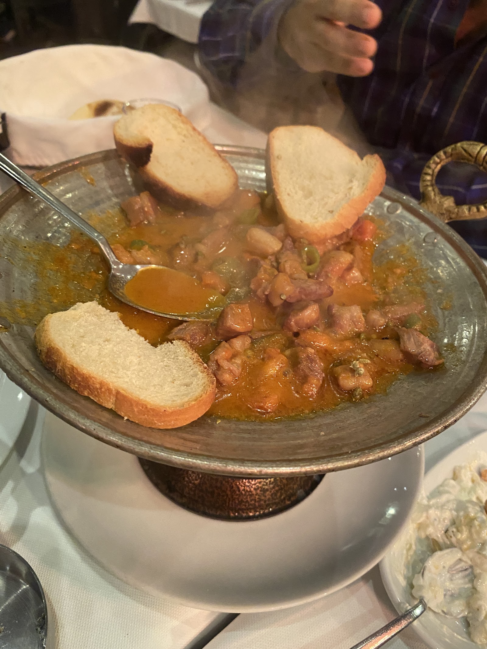 Çağrışan Et Mangal