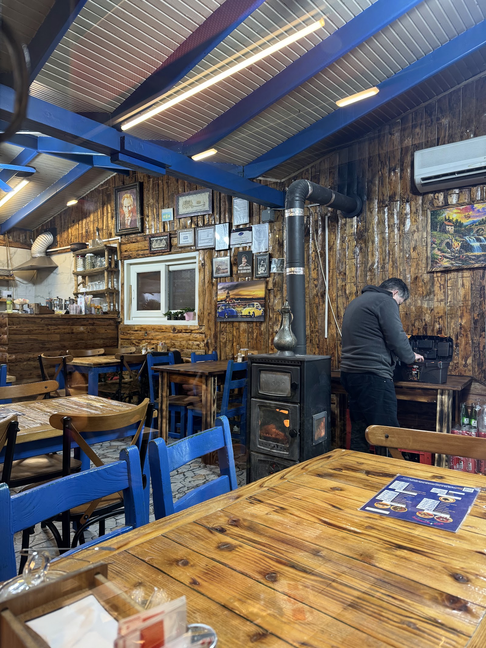 Kuzuguncuk Kokoreç İzmir Kelle Söğüş