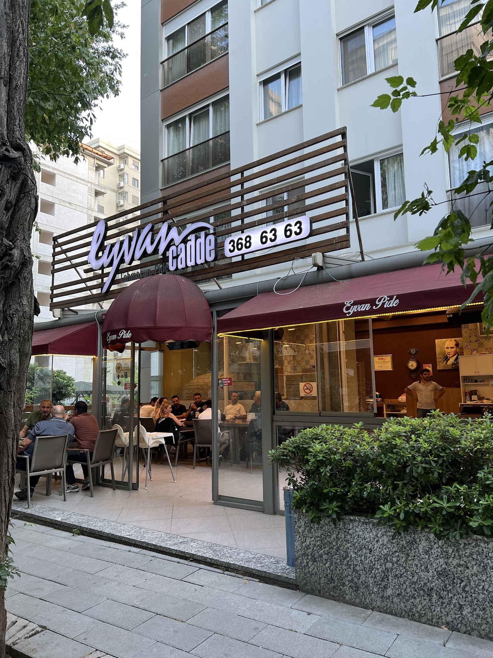 Cadde Eyvan Pide