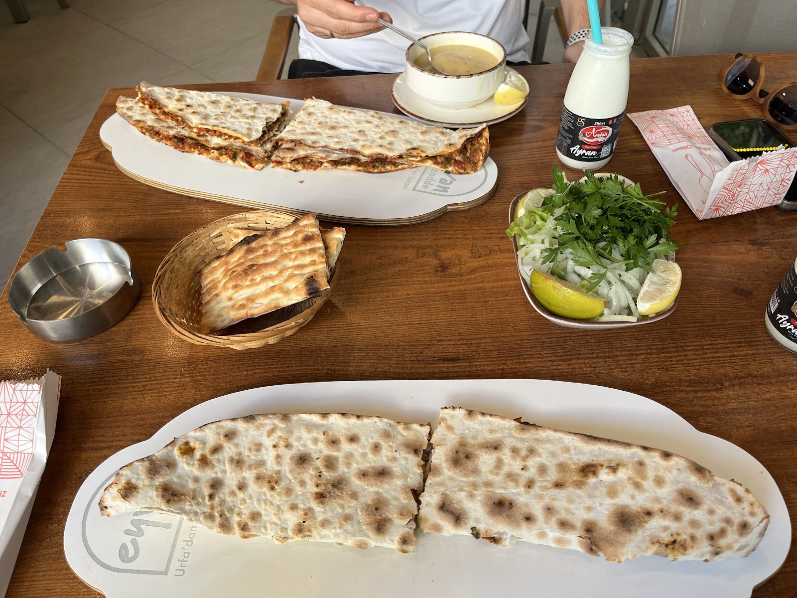 Cadde Eyvan Pide