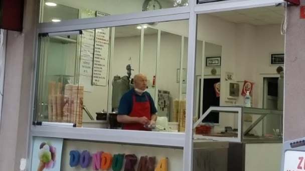 Dondurmacı Zeynel'in Yeri