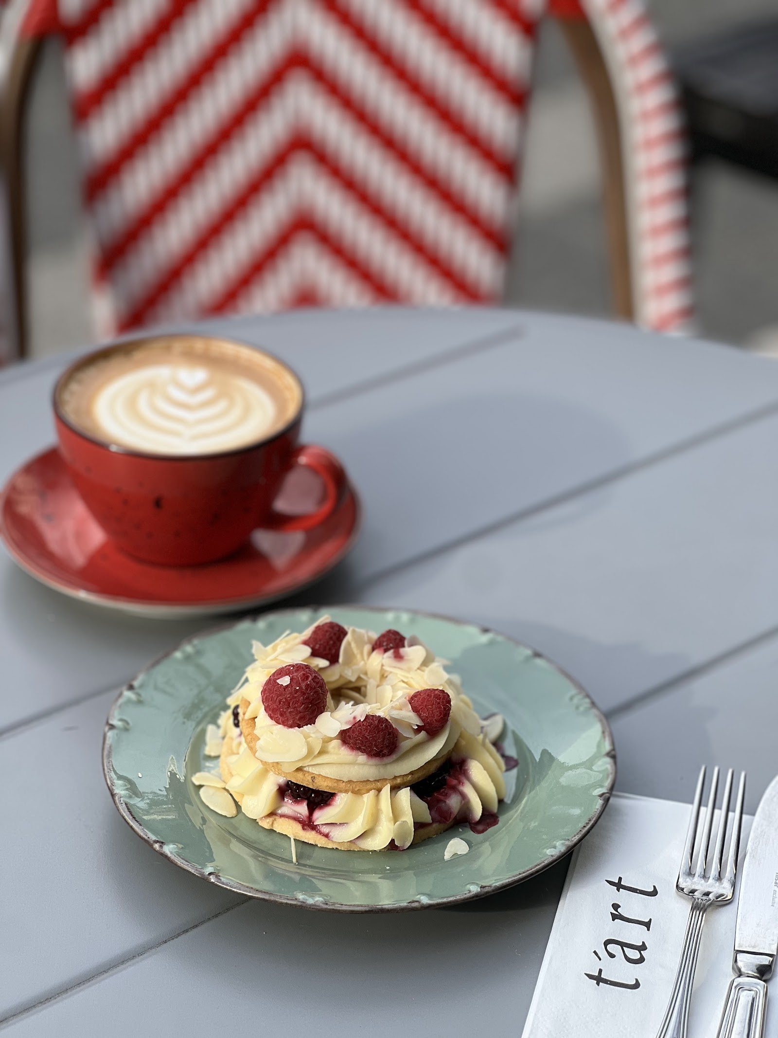 Tart Bakery Cafe