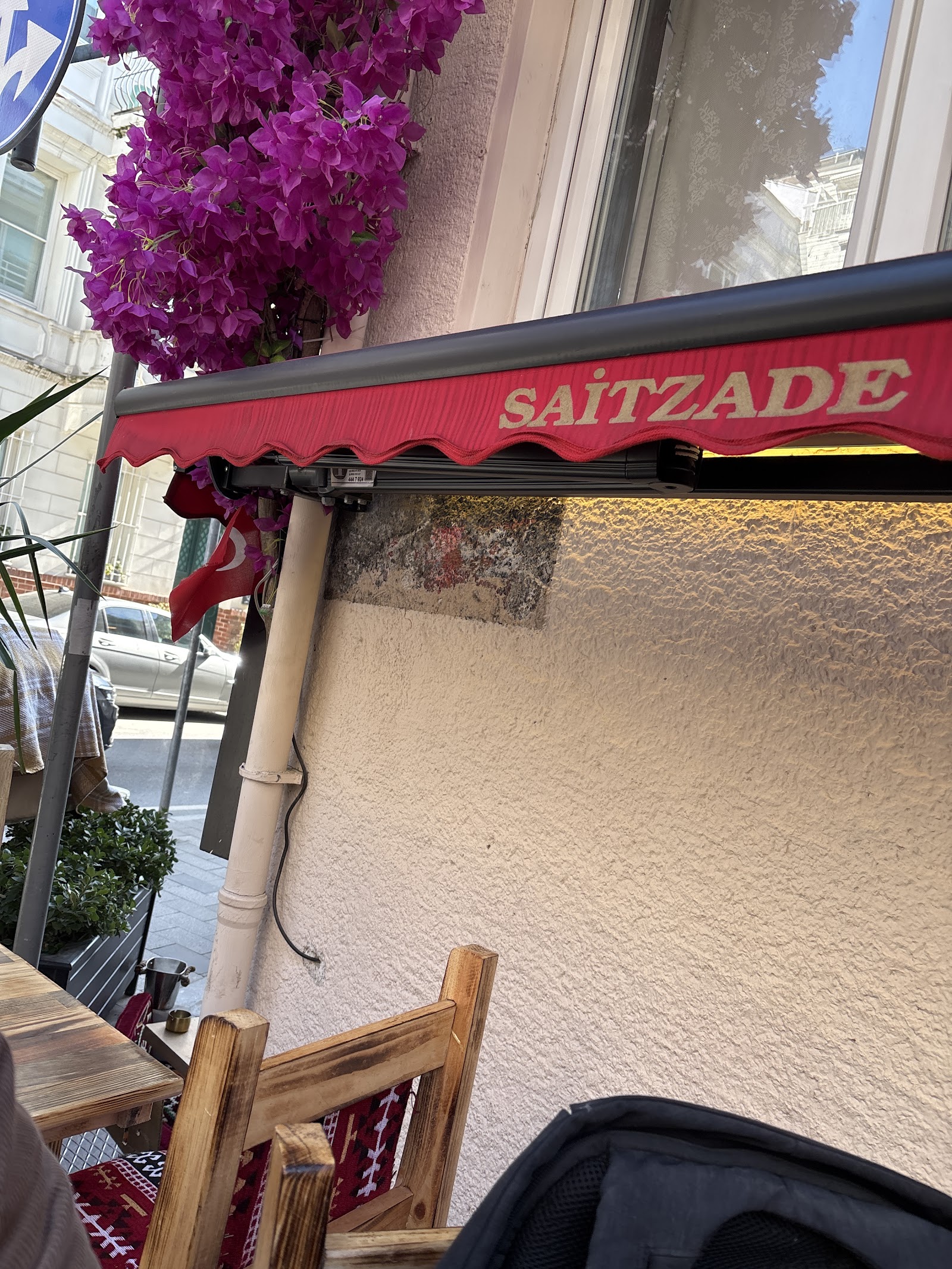Saitzade Taş Fırında Lahmacun