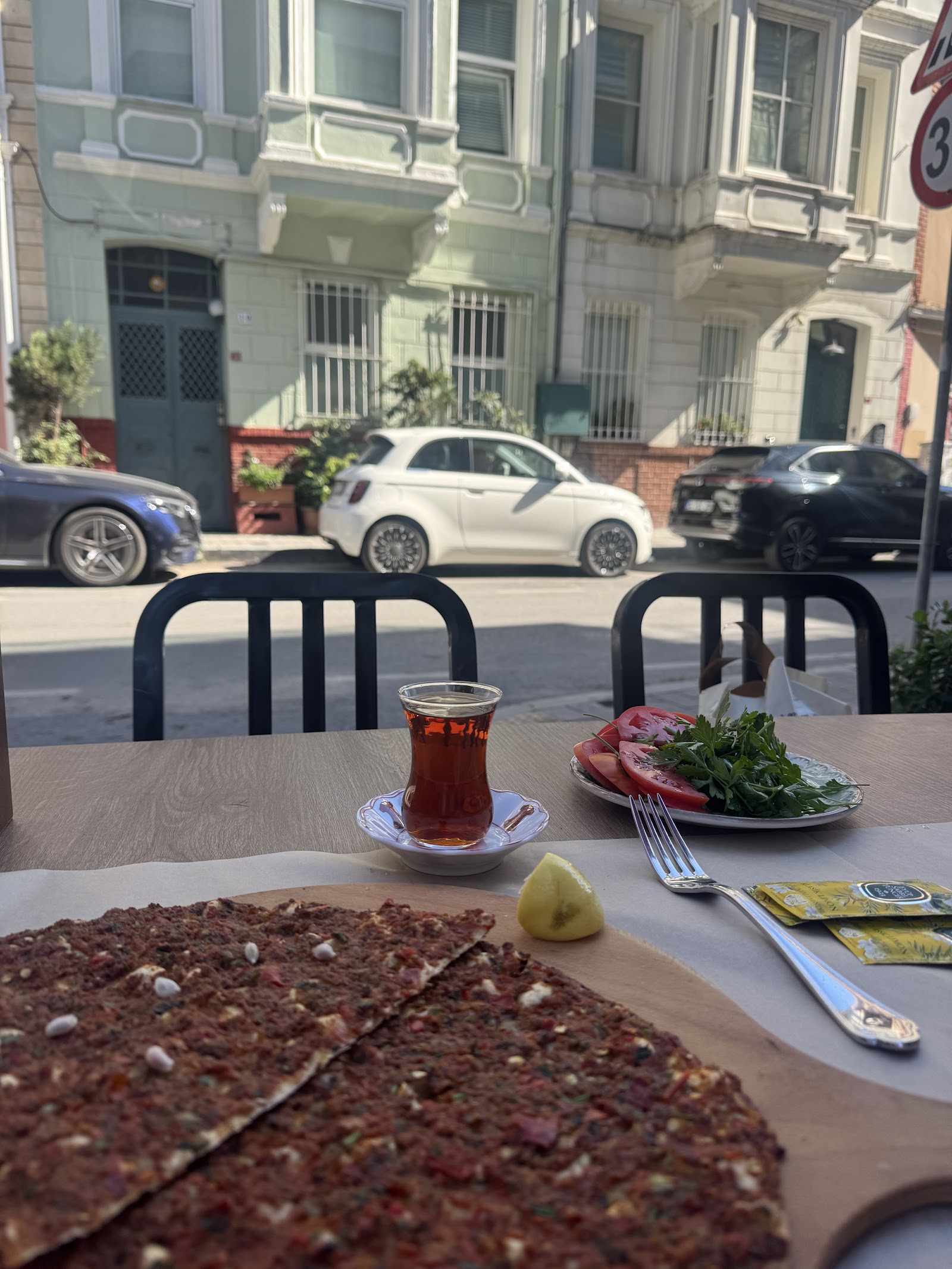 Saitzade Taş Fırında Lahmacun