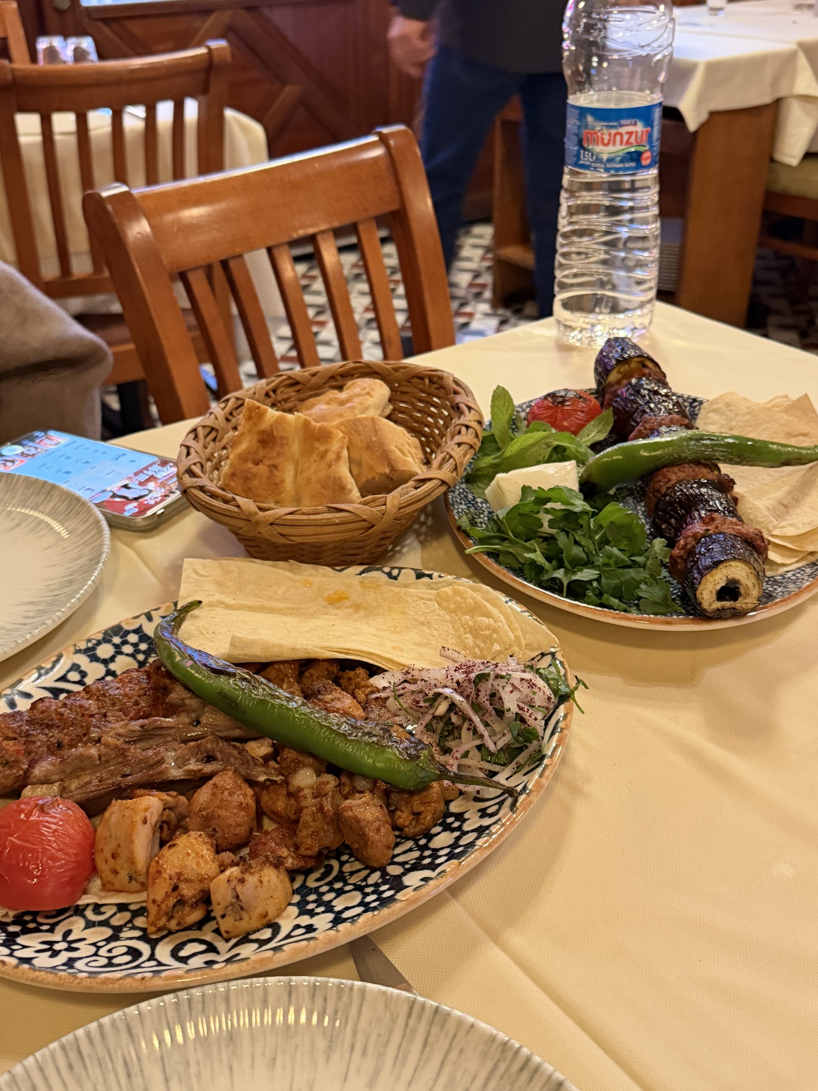 Maksat Ocakbaşı & Meyhane