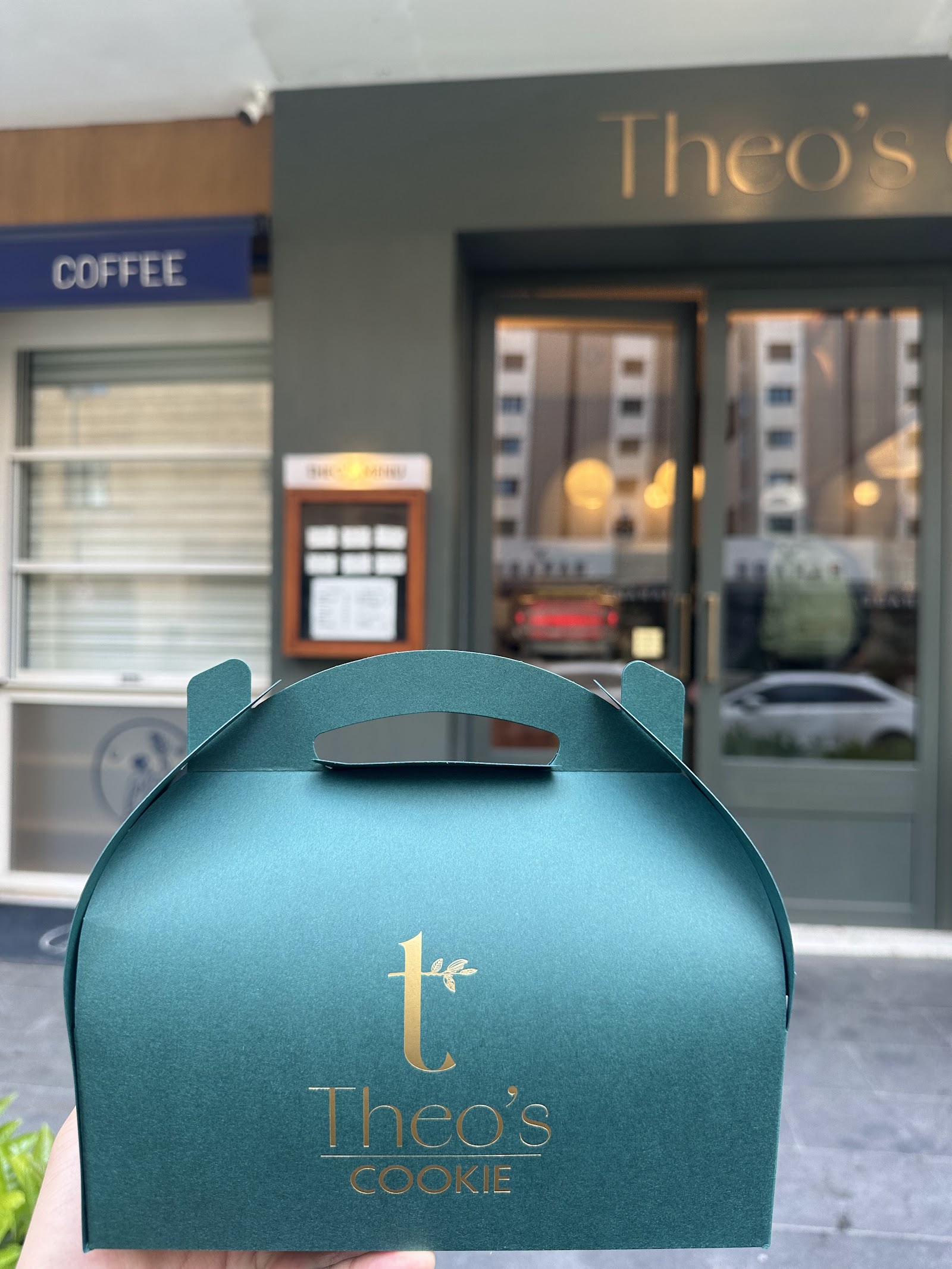 Theo's Cookie