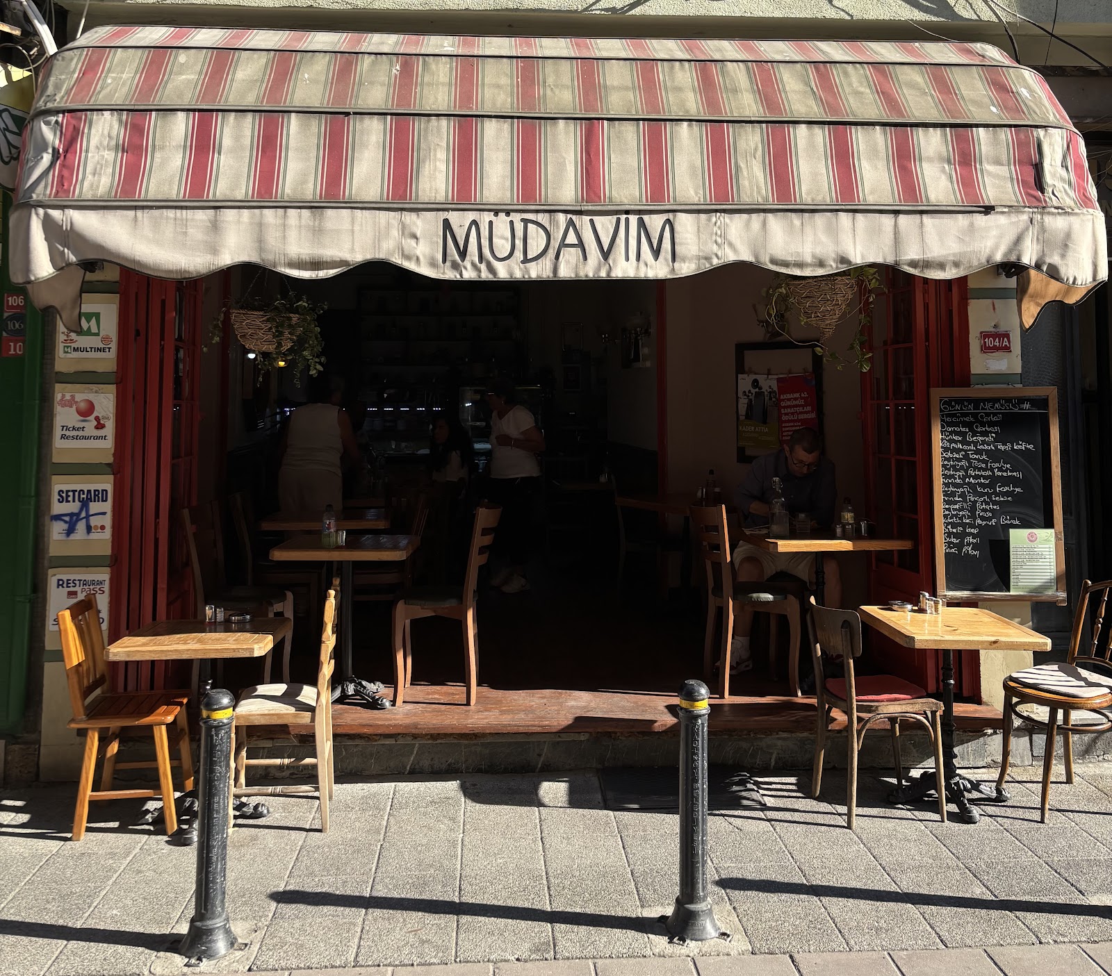 Müdavim Lokantası