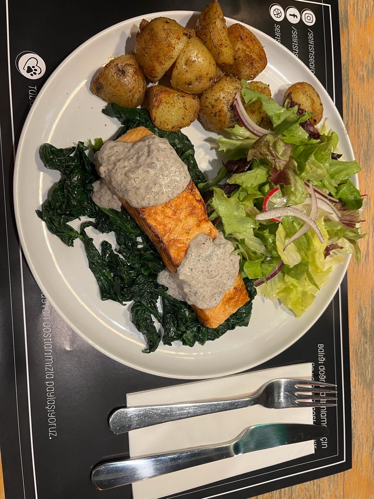 Selfish Tapas, Seafood & Wine