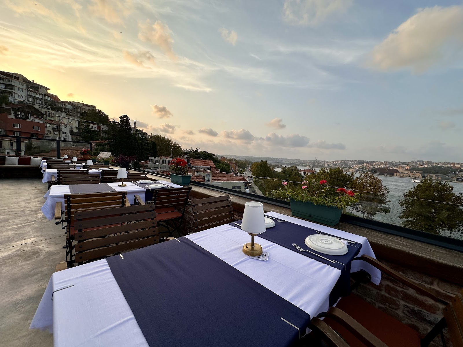 Evelik Restaurant