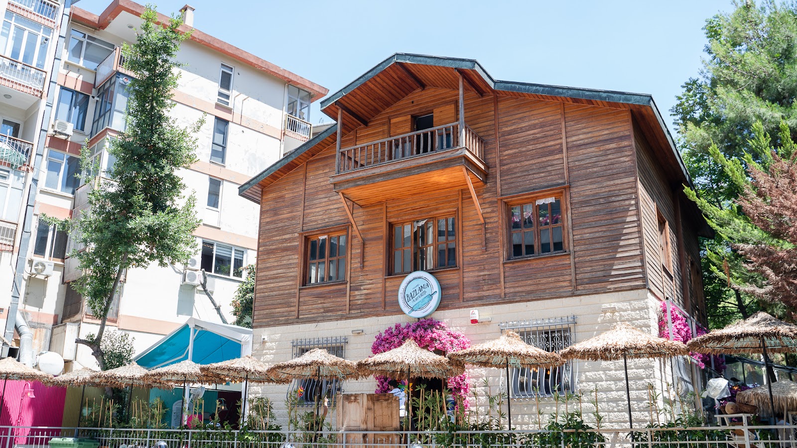 Çeşme Bazlama Kahvaltı Bağdat Caddesi Şaşkınbakkal