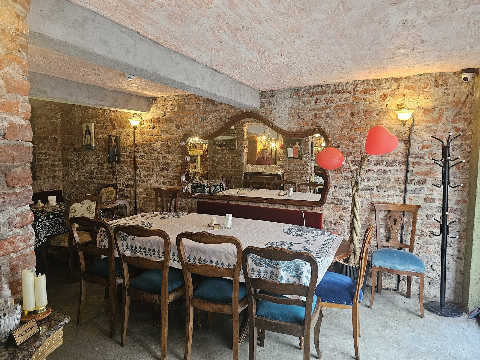 Tiflisi Restoran | Gürcistan Geleneksel Mutfağı
