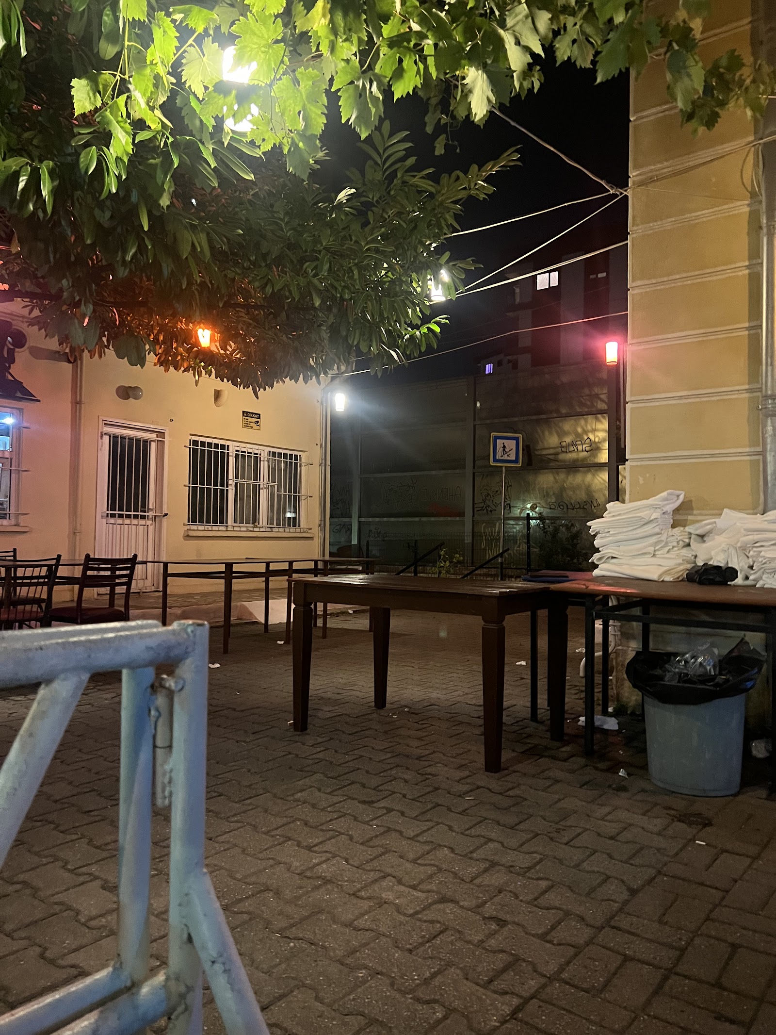 Tcdd Emeklileri Ve Mensubları Lokali