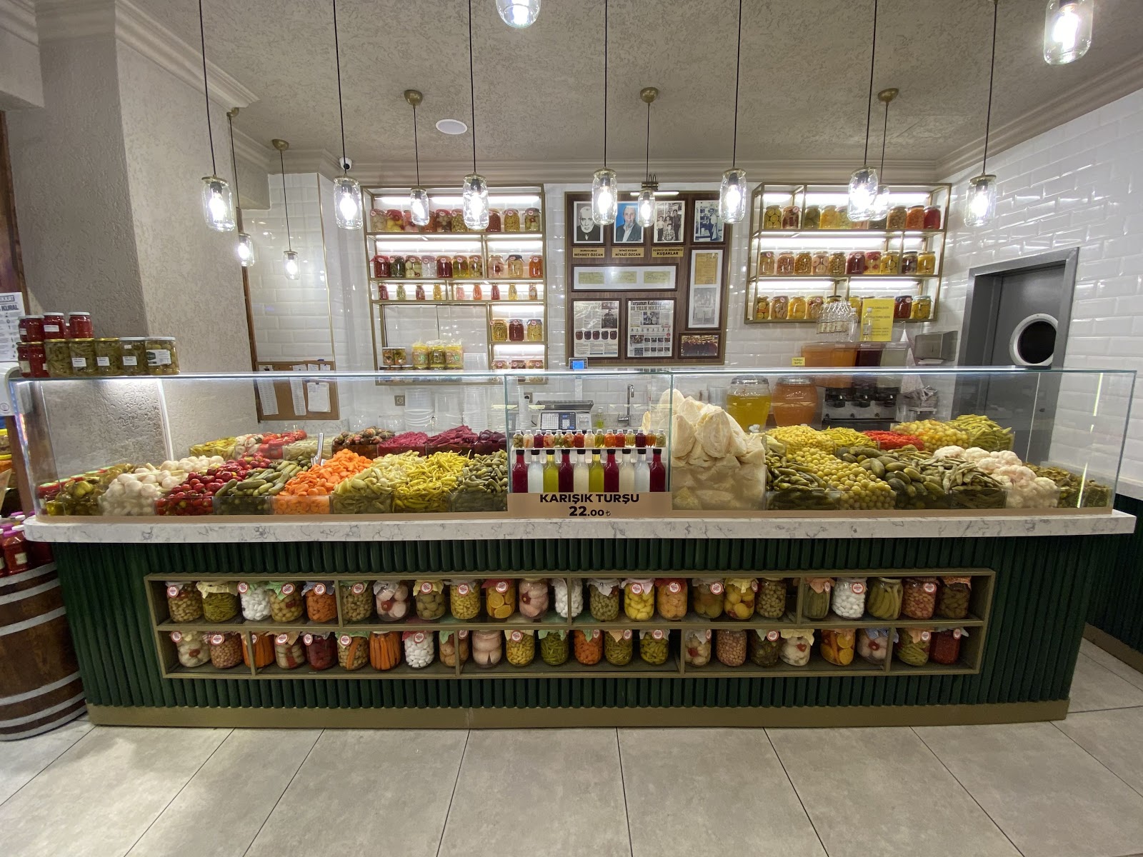 Ozcan famous pickle