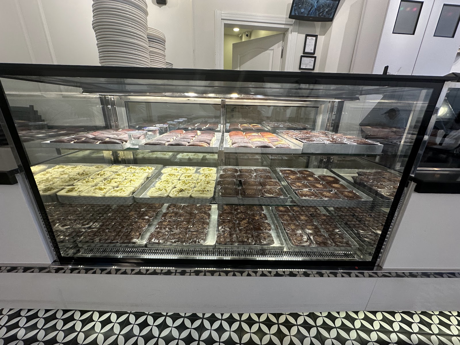 Sütçüoğulları Muhallebicisi Alibeyköy