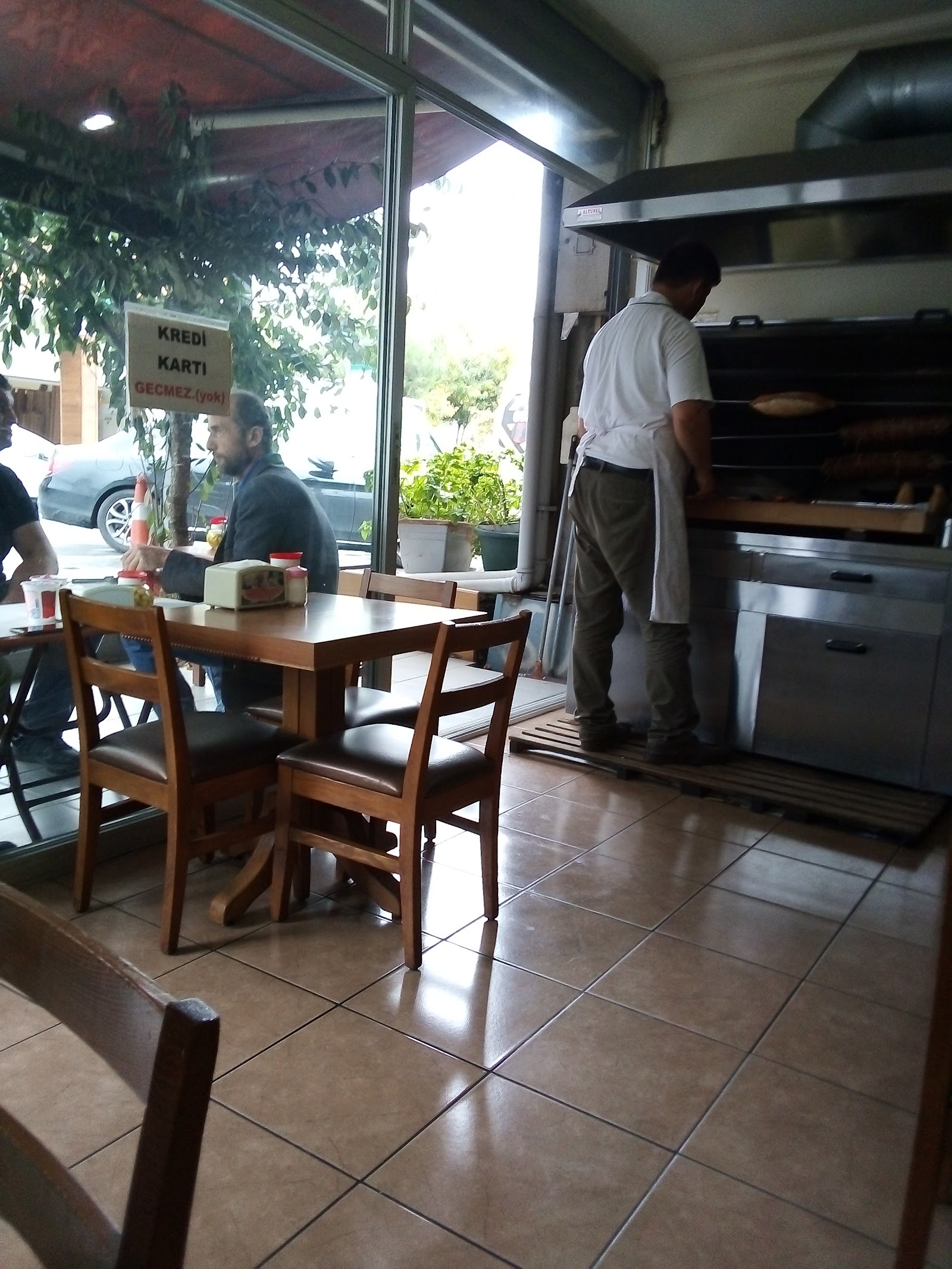 Kokoreççi Semih Usta