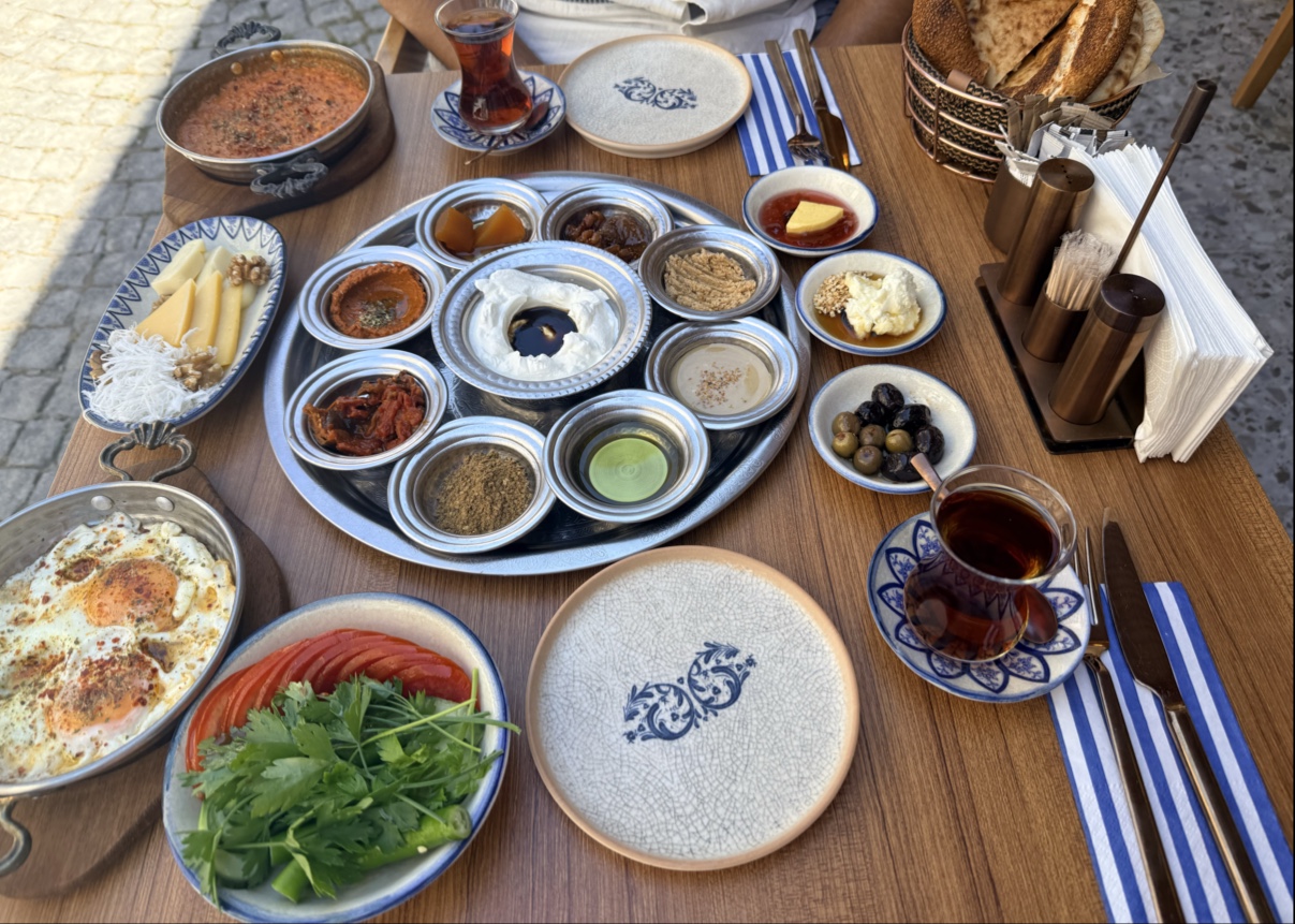 Botamia 1928 Breakfast & Brasserie