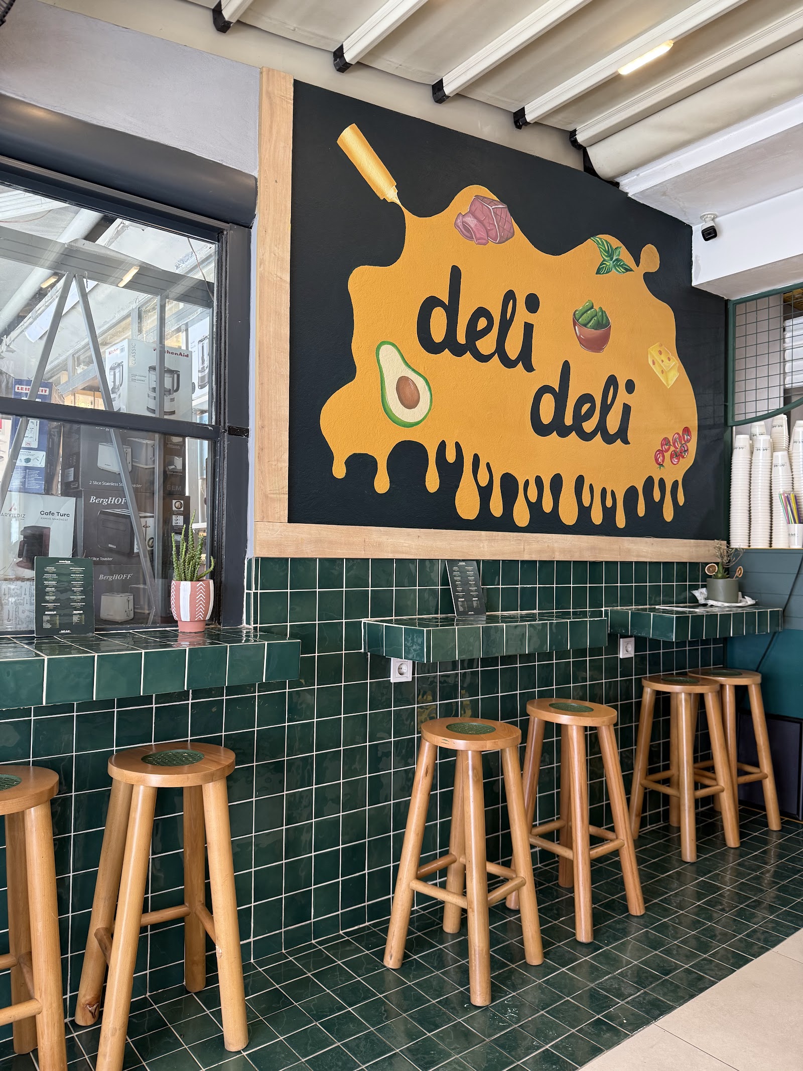 Deli Deli - Delicious Delicatessen Suadiye