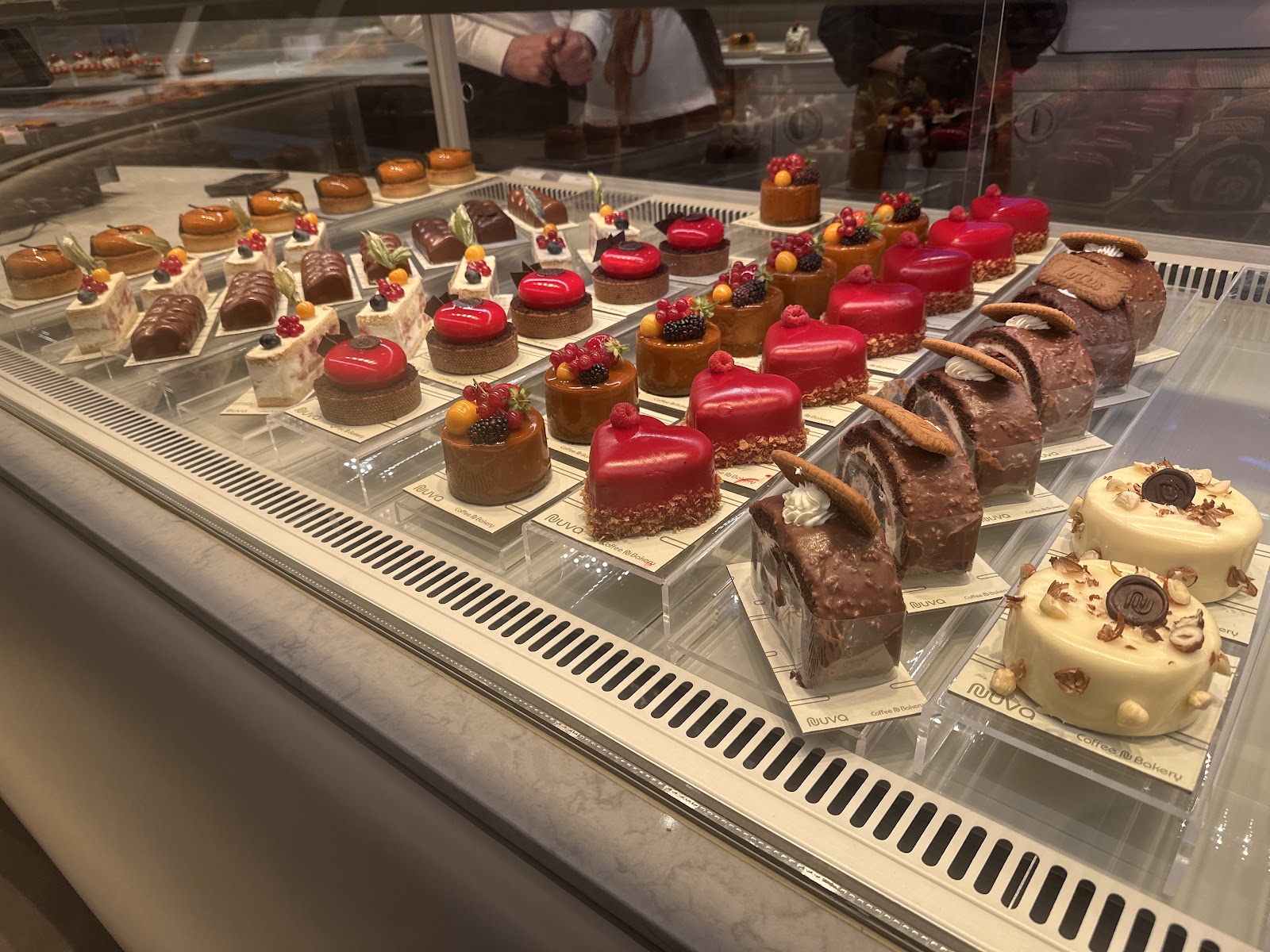 Nuuva Coffee & Bakery