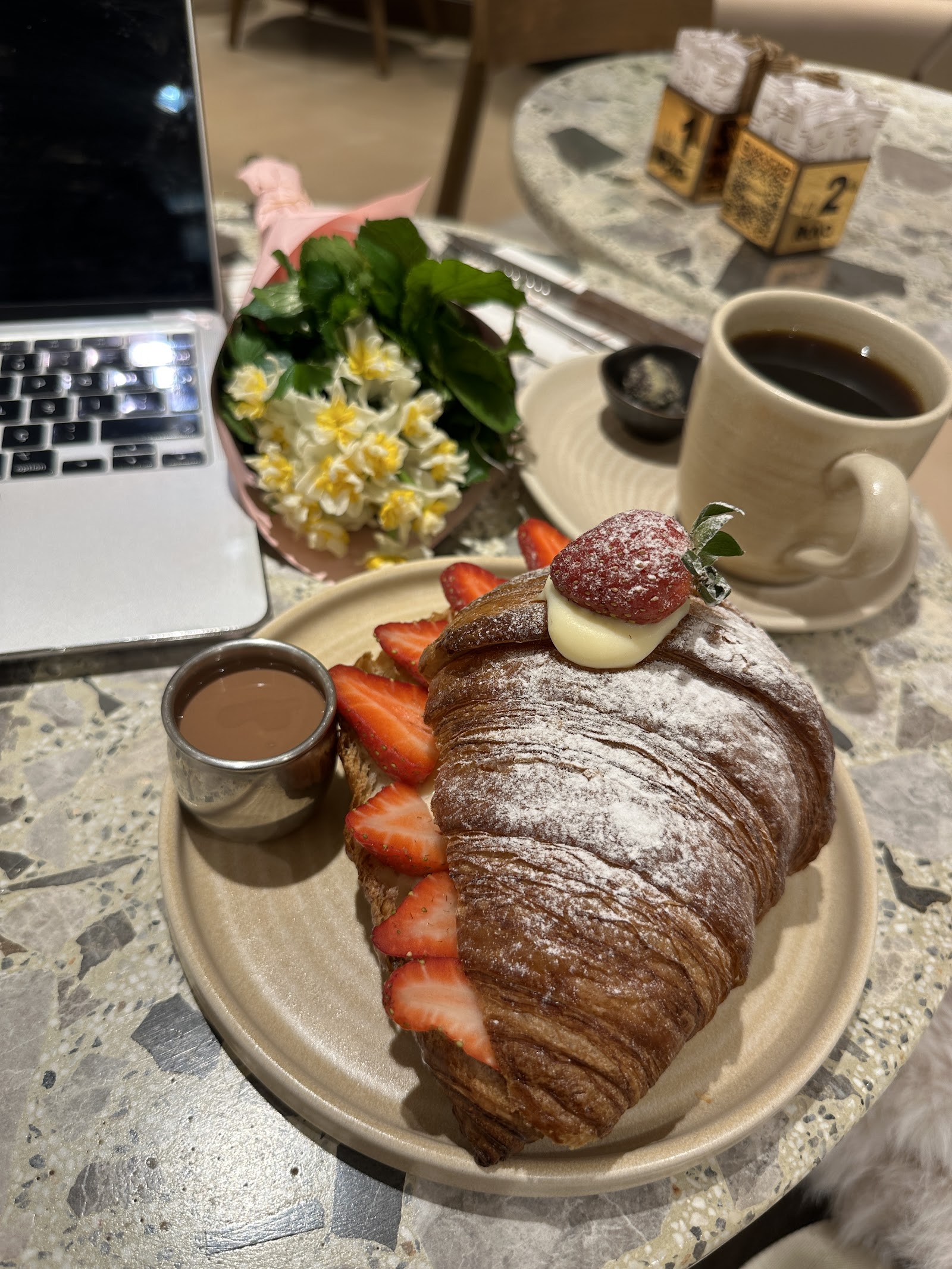 Nuuva Coffee & Bakery