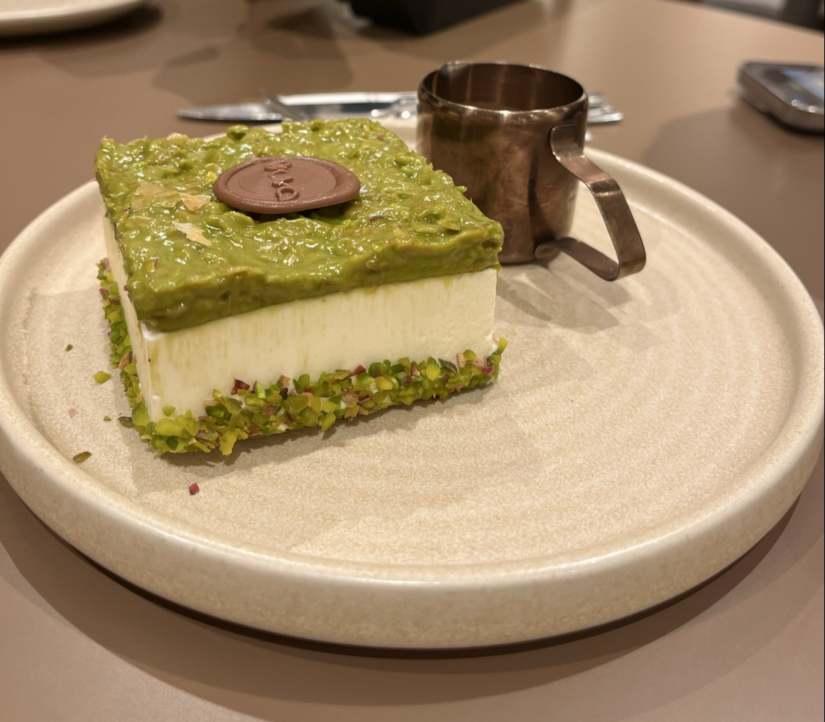 Nuuva Coffee & Bakery