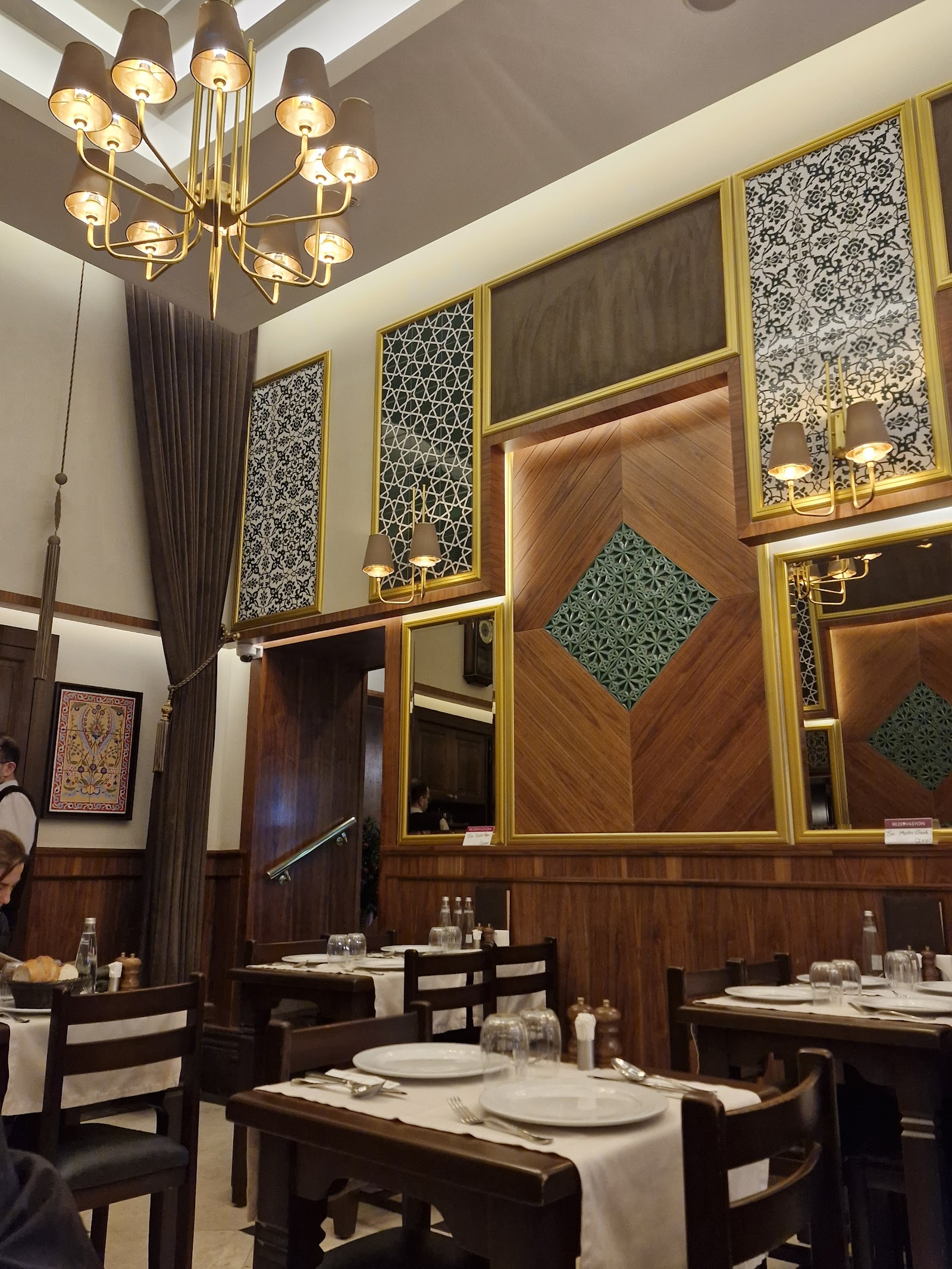 Yanyalı Fehmi Lokantası