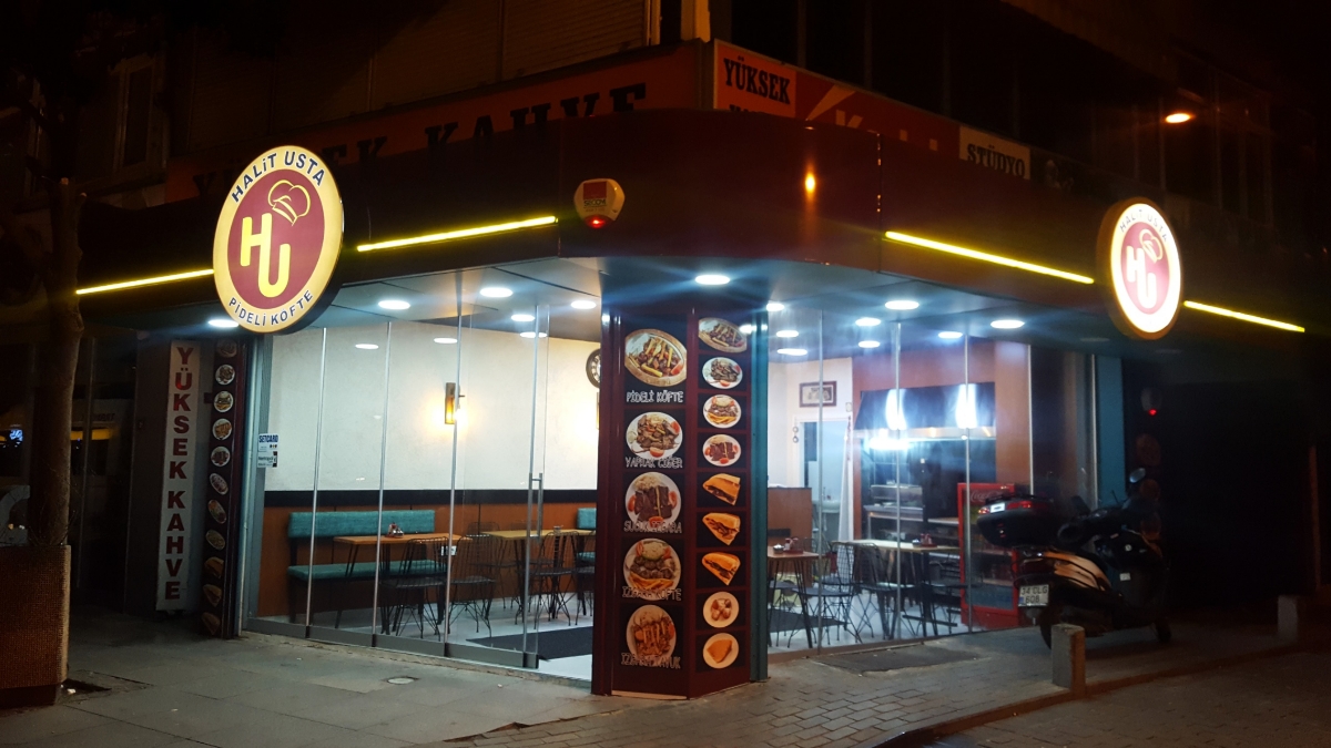 Halit Usta Pideli Köfte