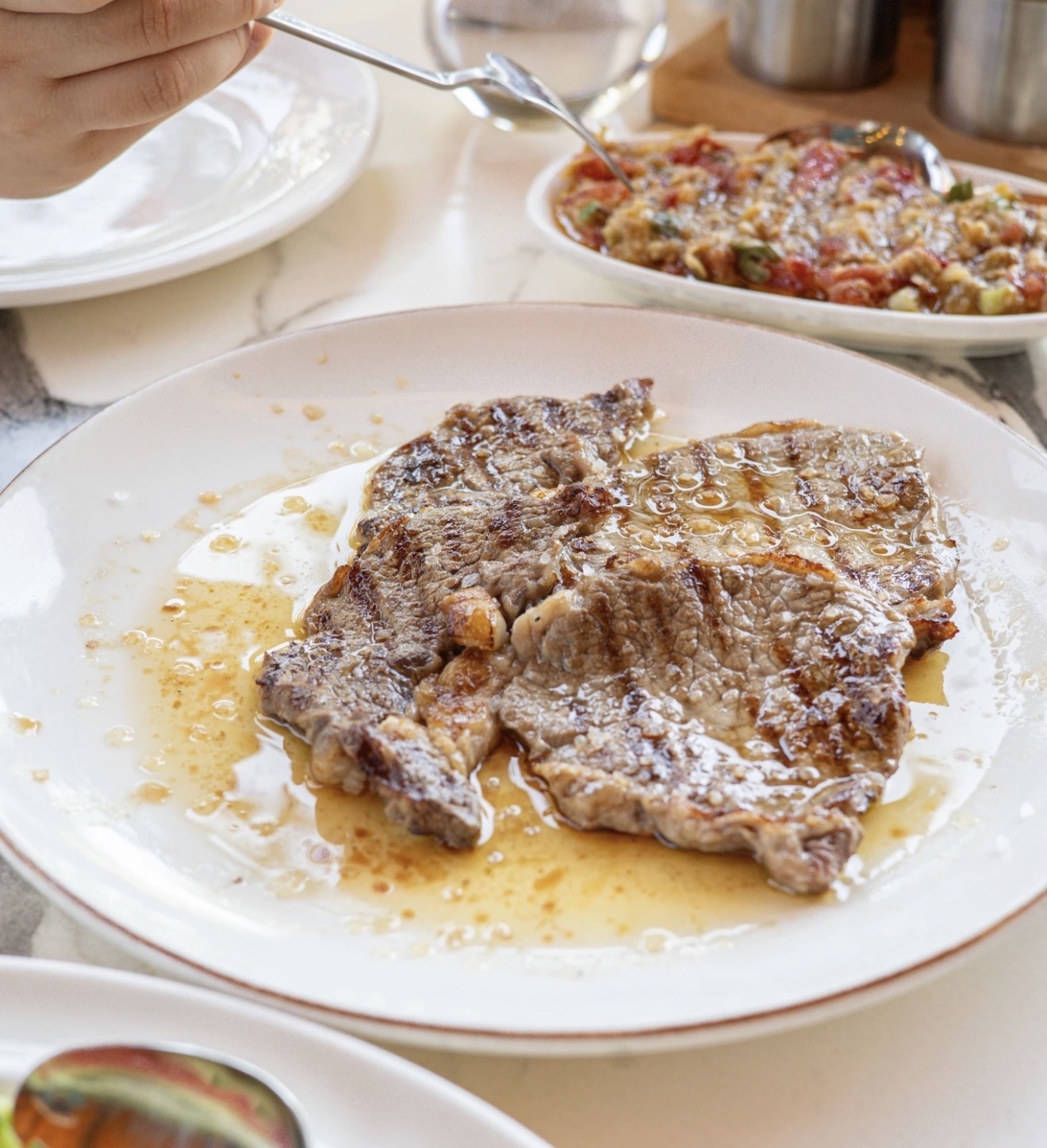 Uzan Et Mangal