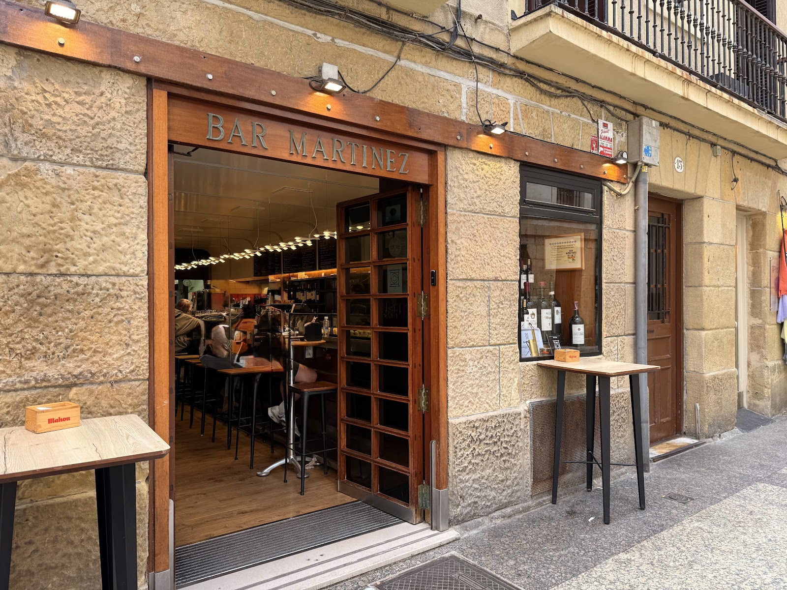 Bar Martinez