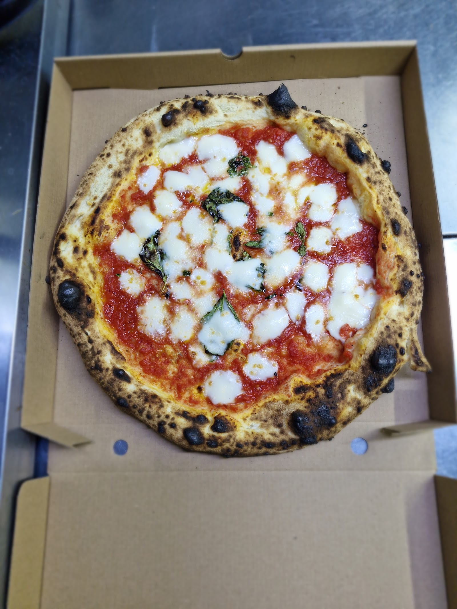 Azzurro Pizza Napoletana