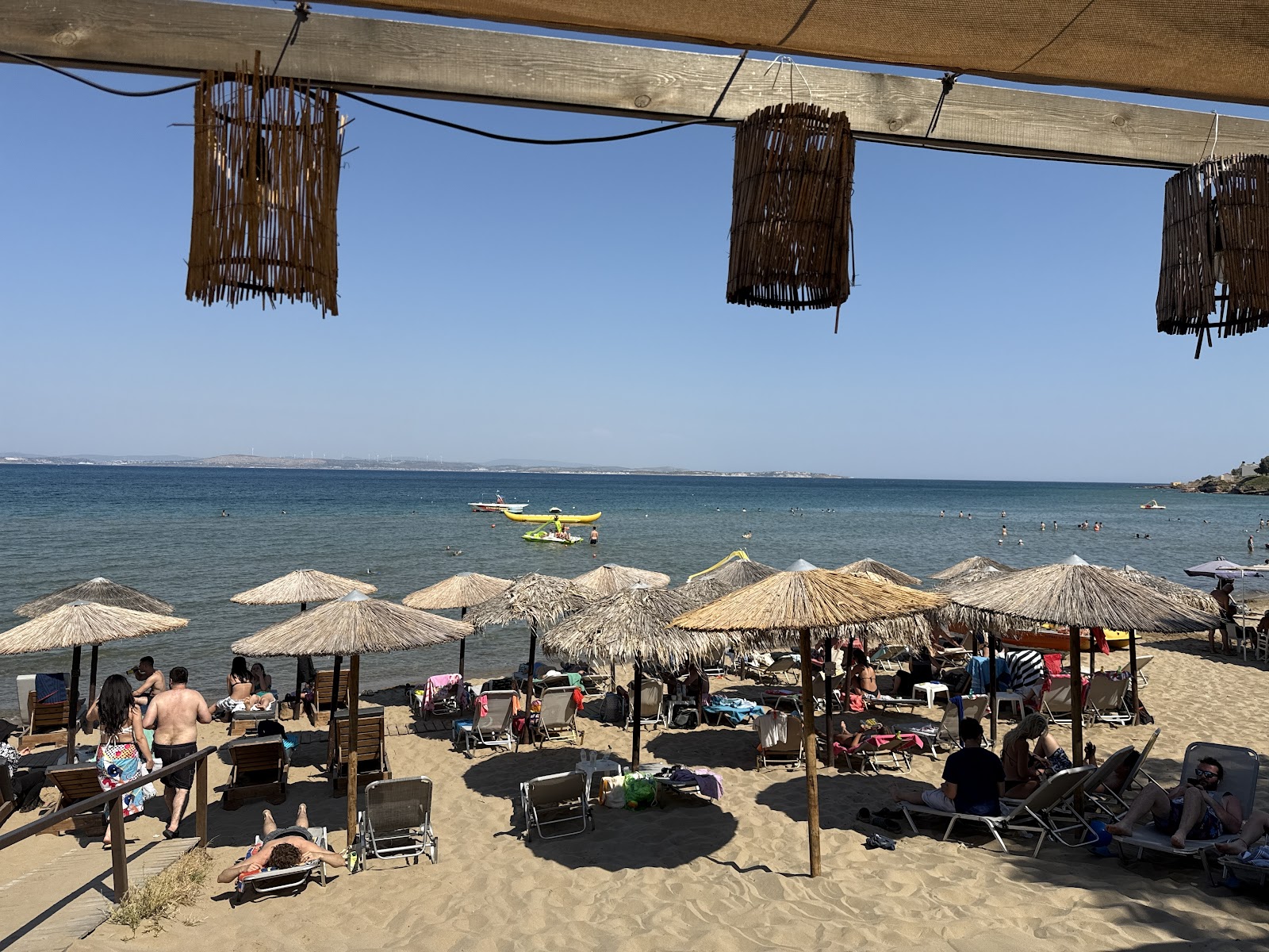 OASIS cafe bar restaurant