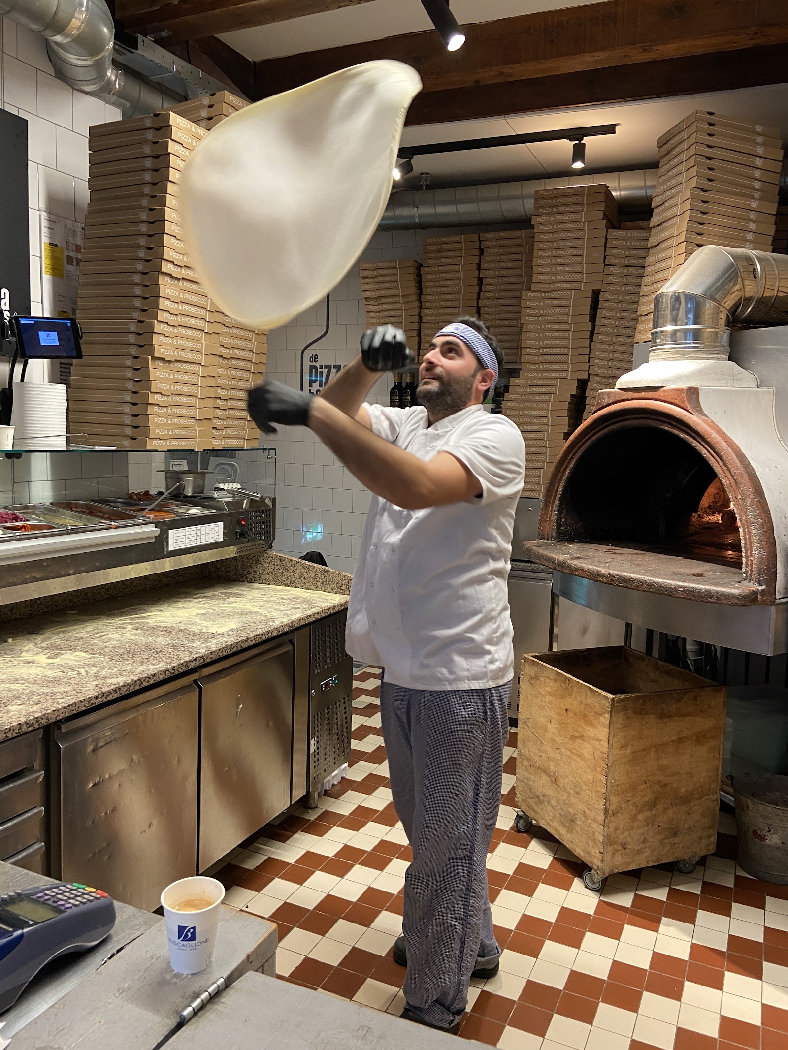 De Pizzabakkers Leliegracht To Go