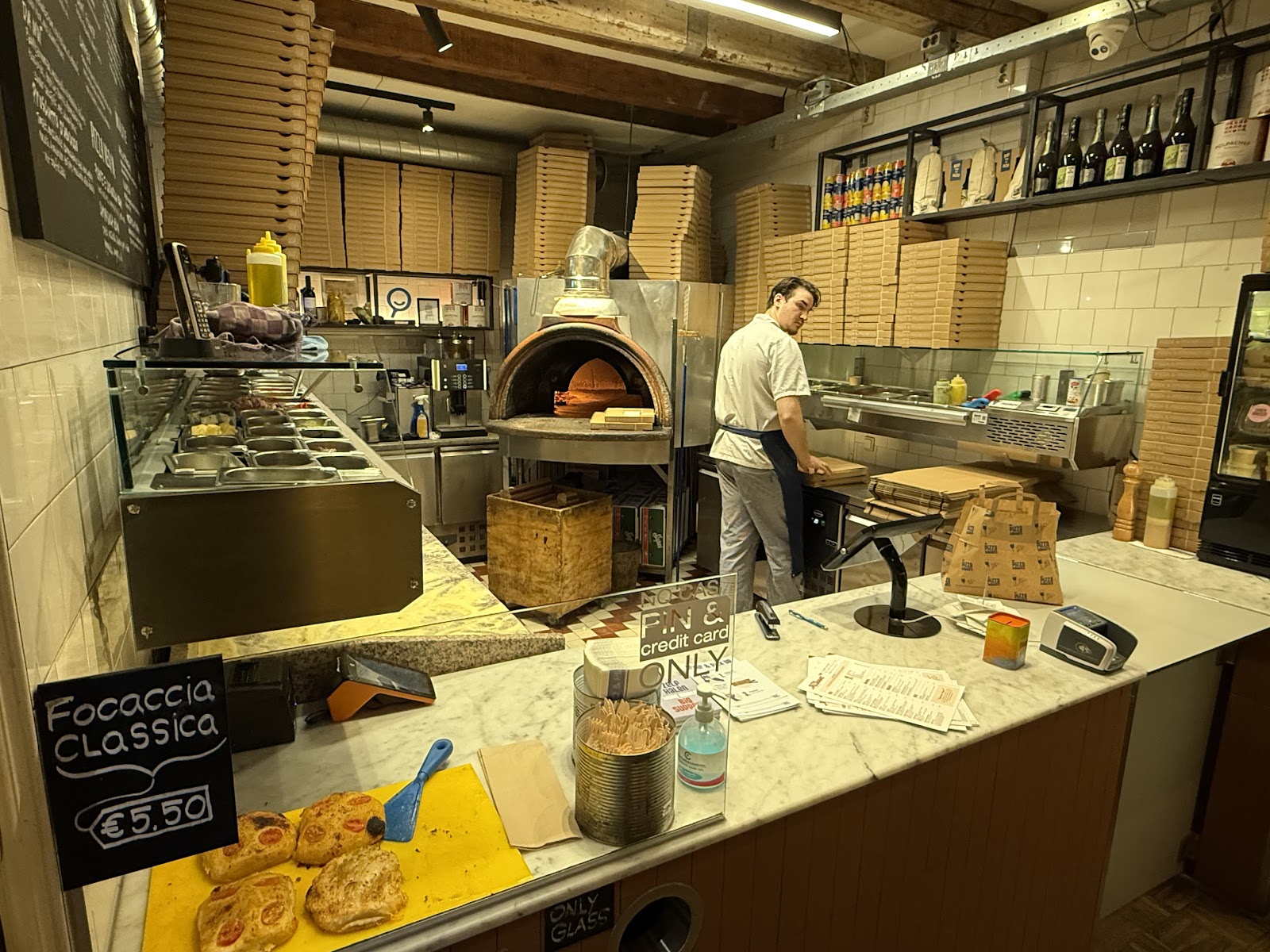 De Pizzabakkers Leliegracht To Go