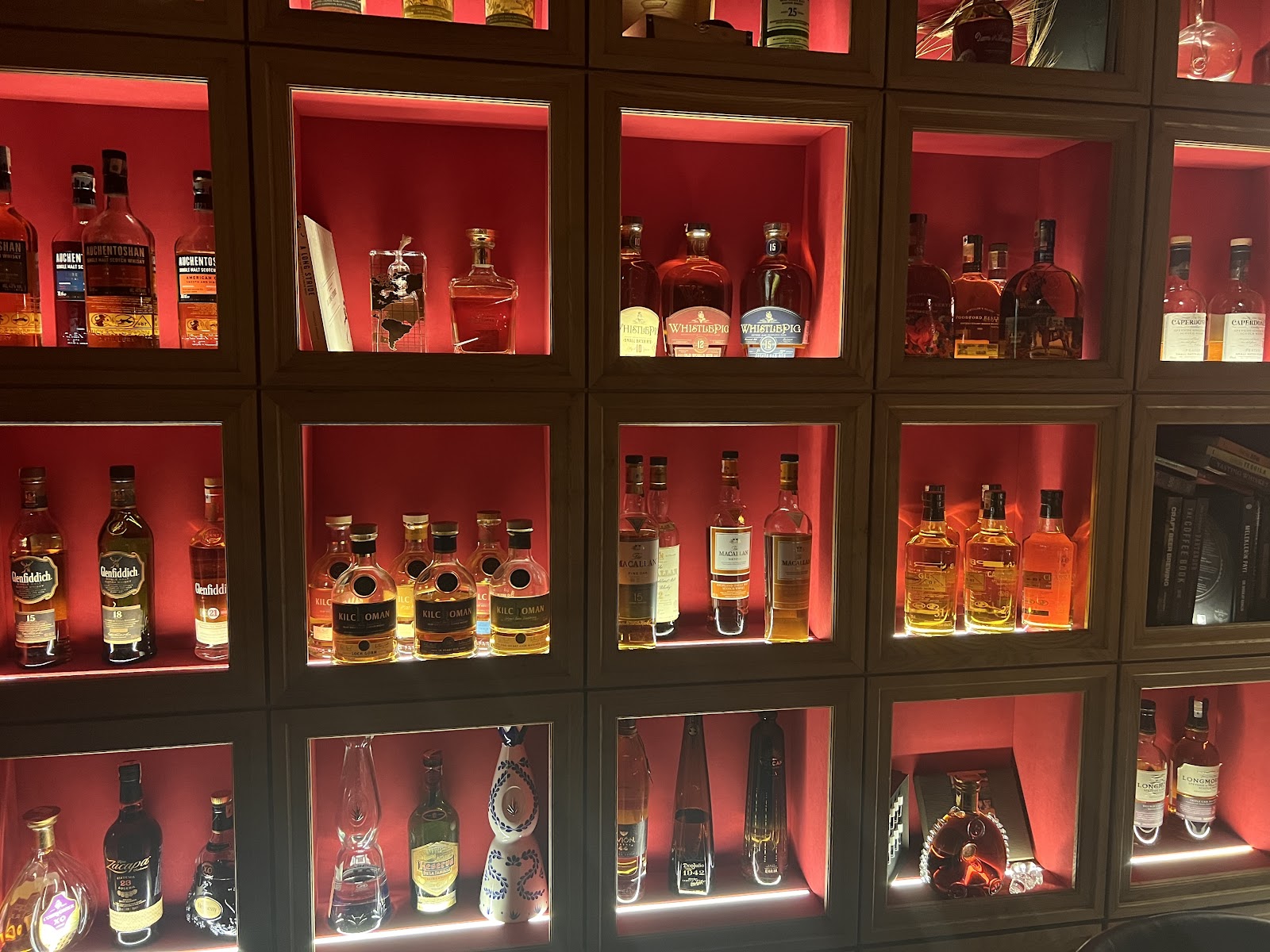 Peat & Sherry Whisky Bar