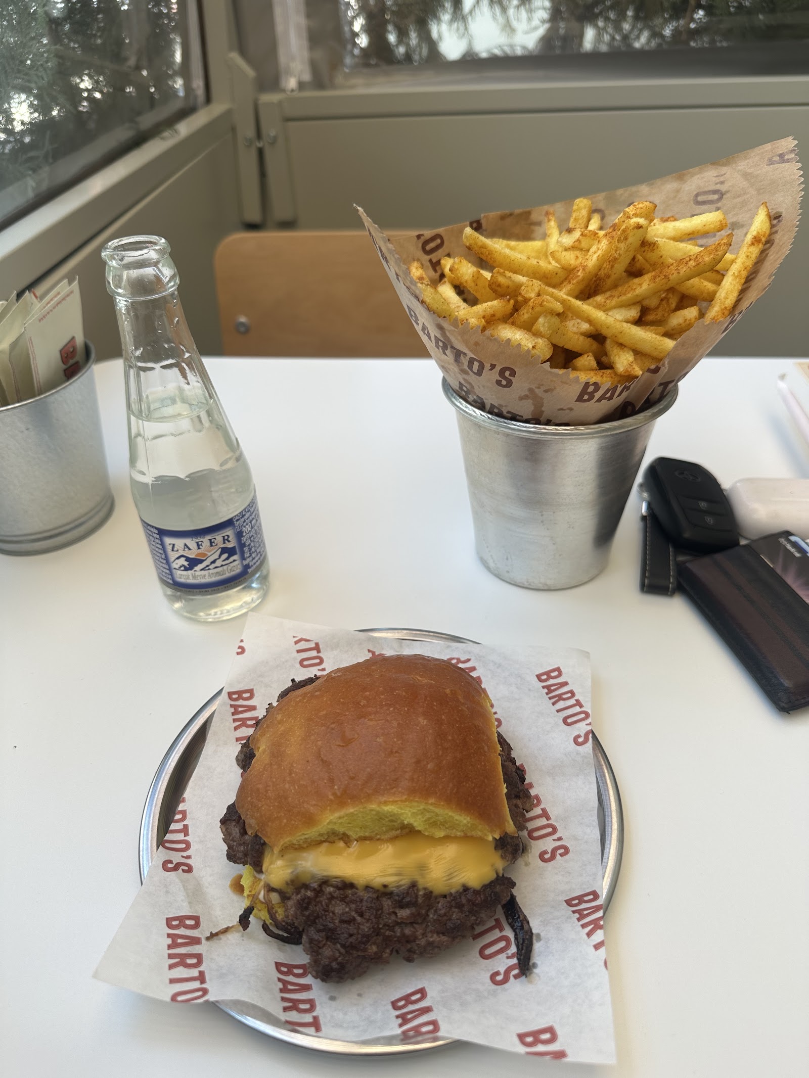 Barto's Burger Place | Maslak Oto Sanayi