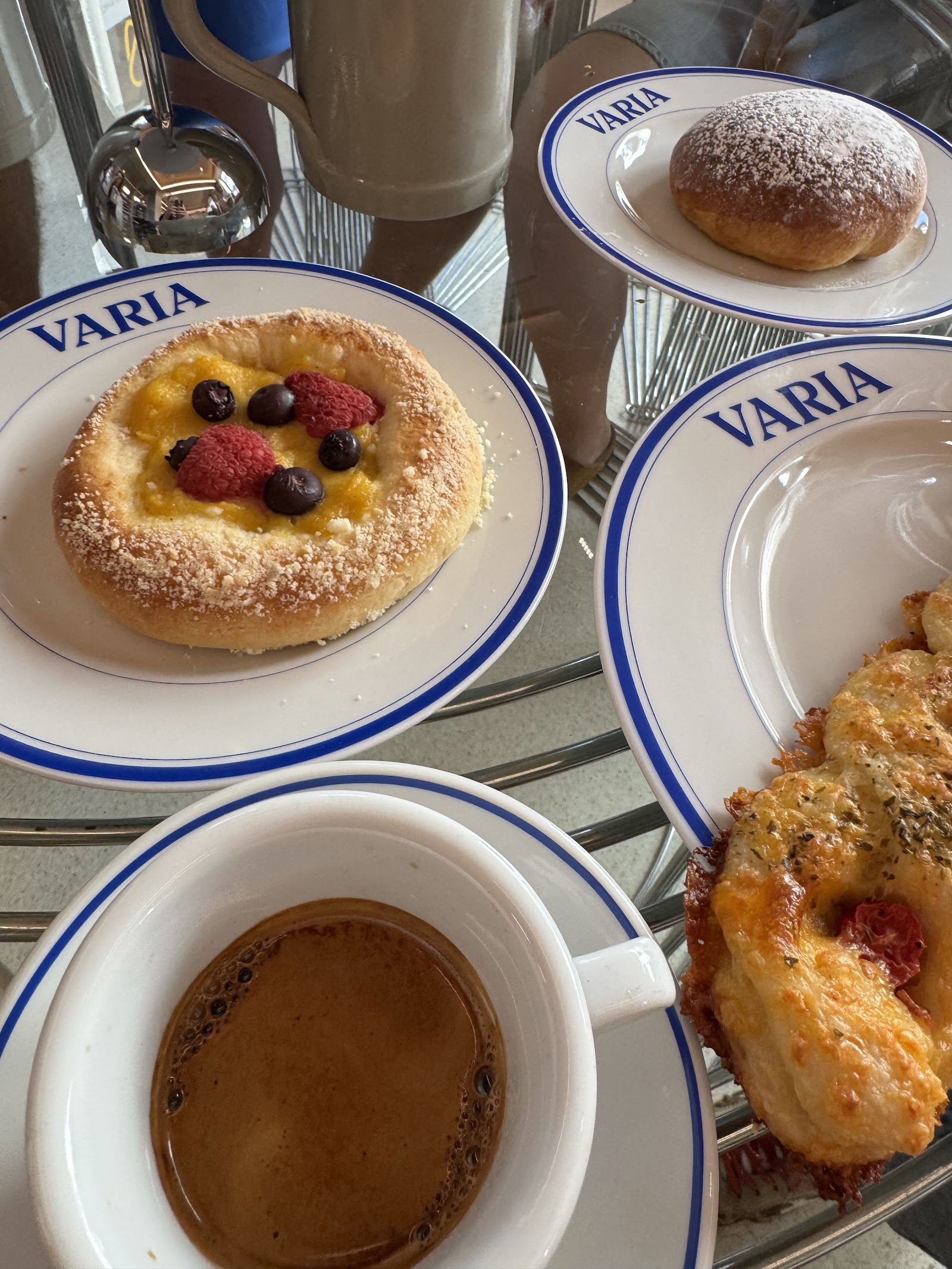 Varia Bakery