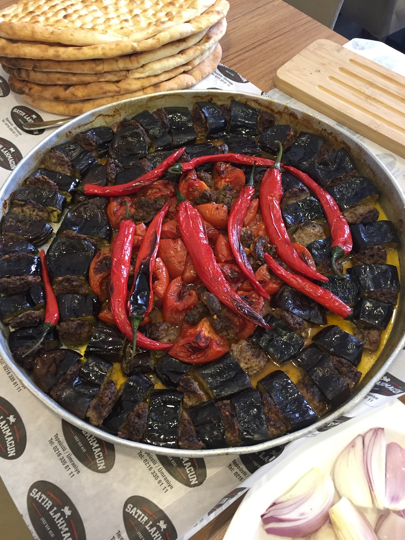 Satırdan Lahmacun