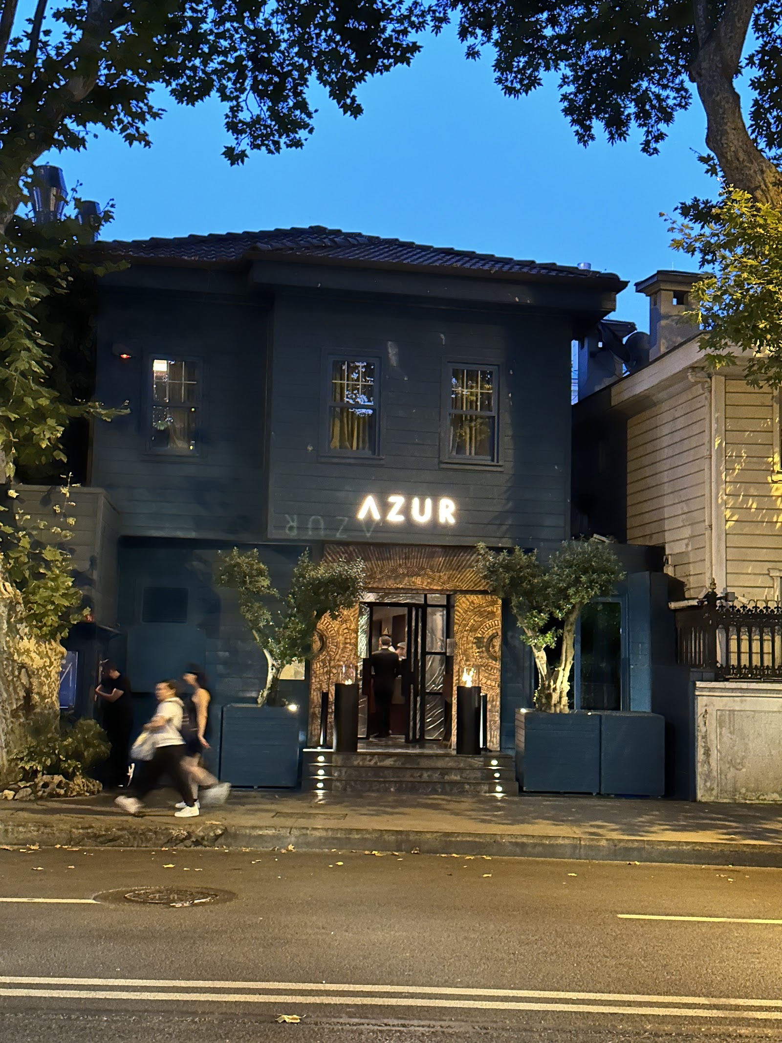 Azur Yeniköy
