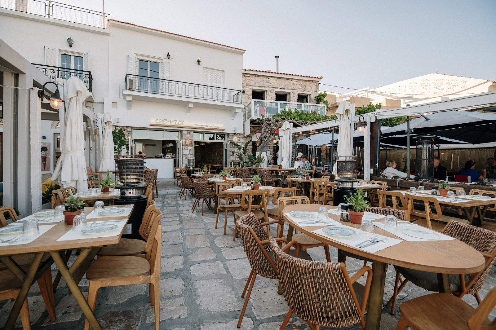 CENA RESTAURANT