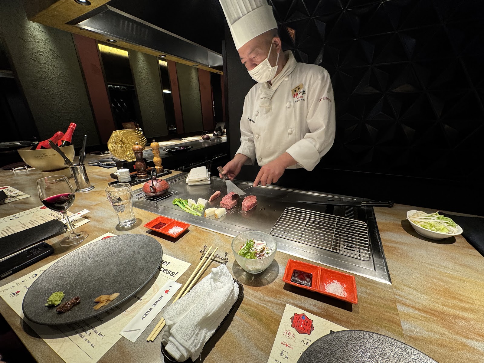 Kobe Beef WANOMIYA Dotonbori Main Store