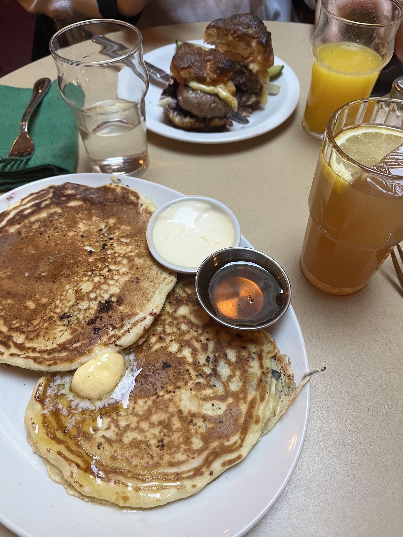 Stacks Diner