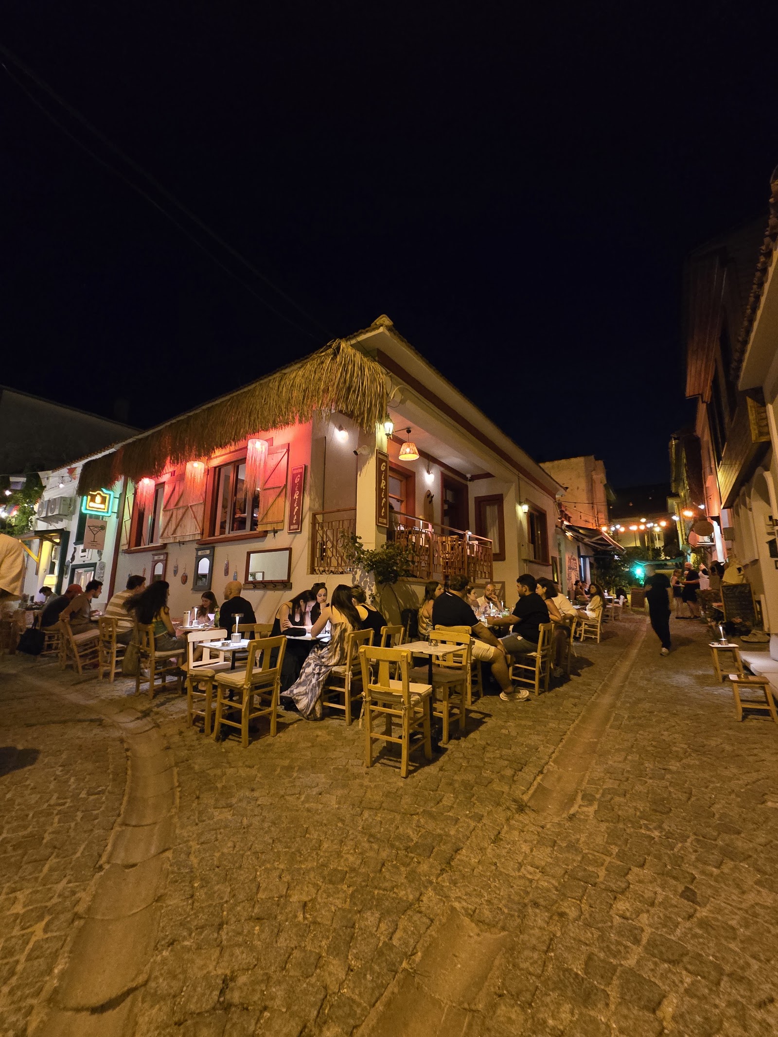 Girift Opa! Bozcaada