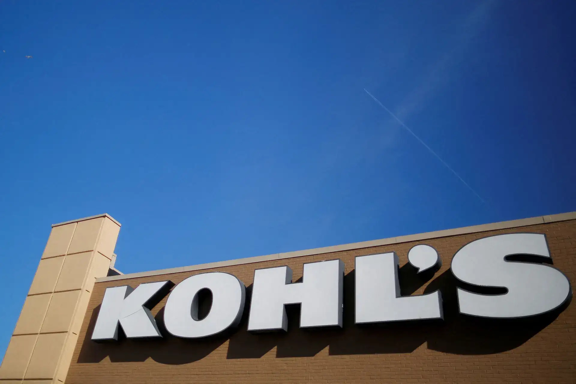 Kohl’s Stays Strong Despite Tariff & Leadership Changes