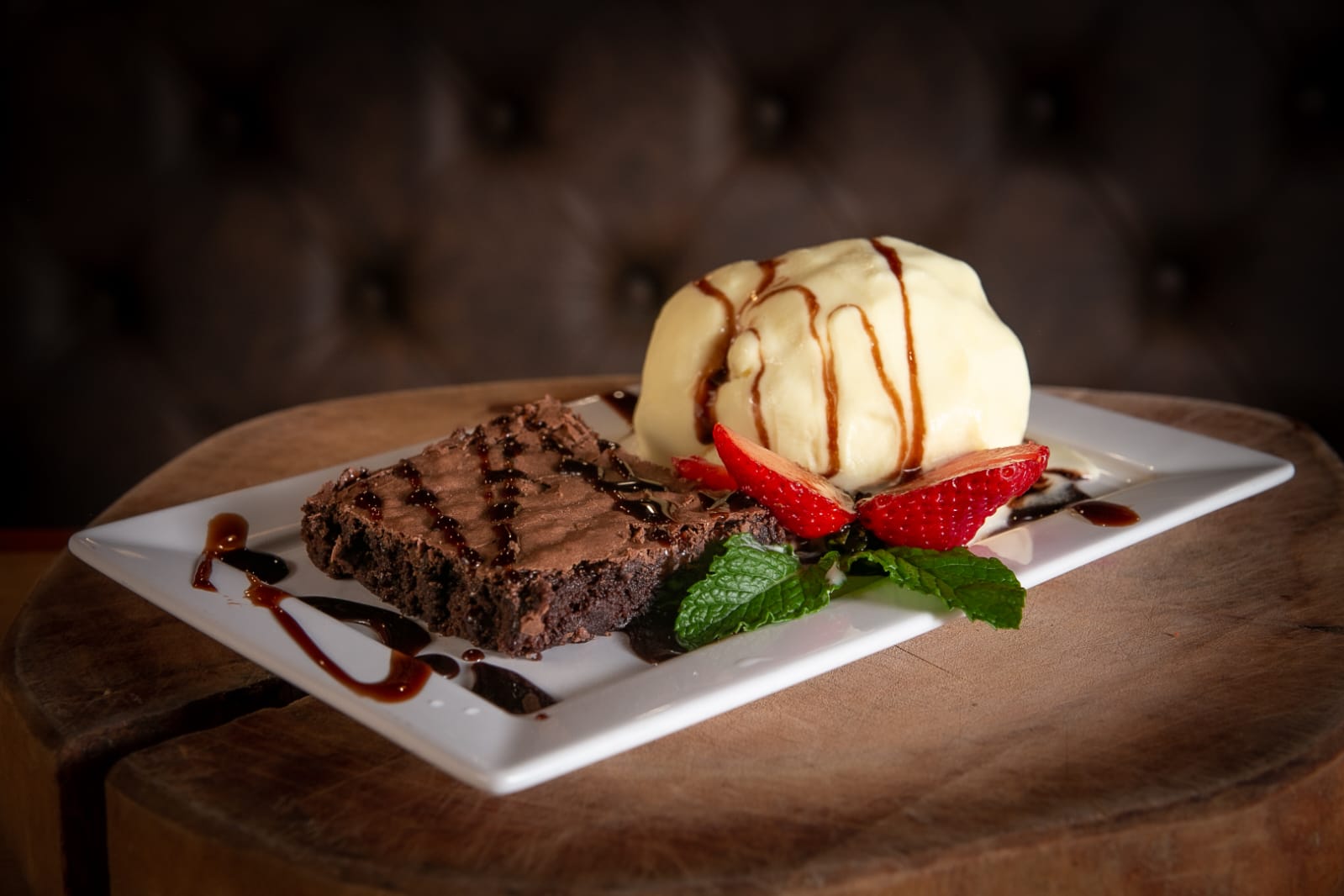 BROWNIE DA VITÓRIA COM SORVETE