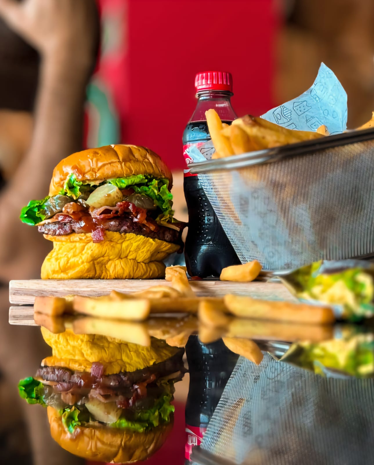 🔥DJANGO CALIENTE– O BURGER DO MÊS DE JUNHO! 
