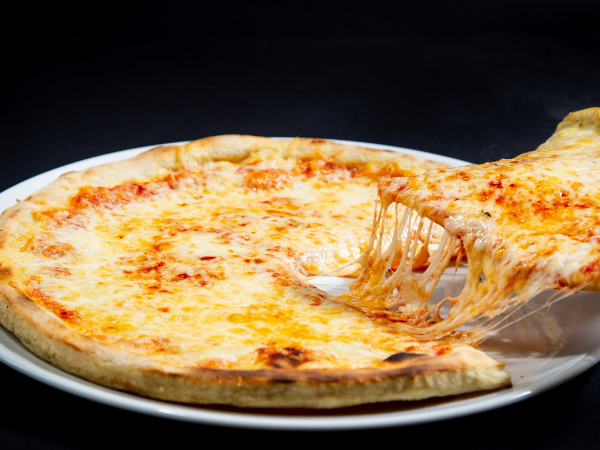 Pizza sa sirom