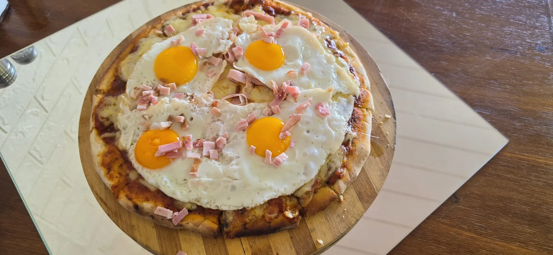 Six Seven Pizzería