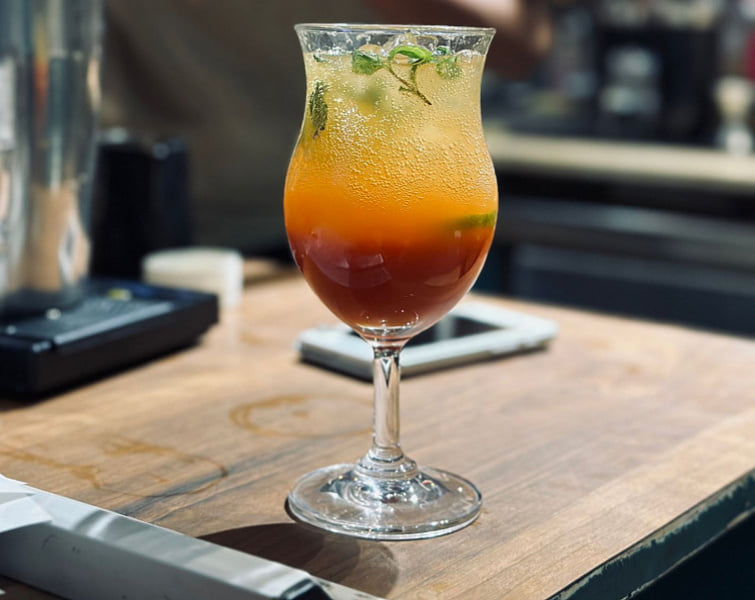 Berry Mango Mojito